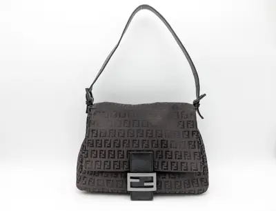 Mamma Bucket Zucchino Shoulder Bag