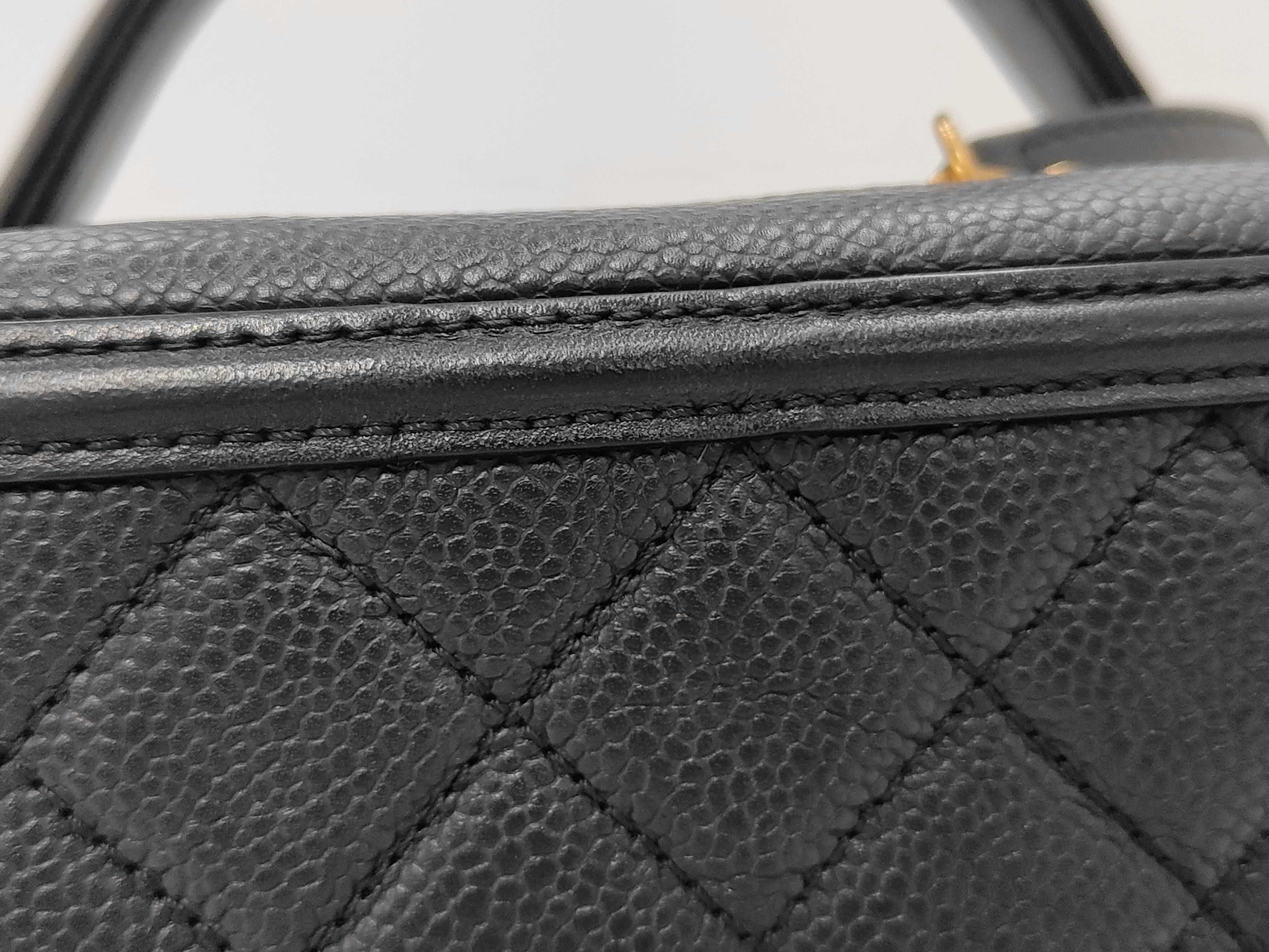 23 Shoulder Bag — view 8