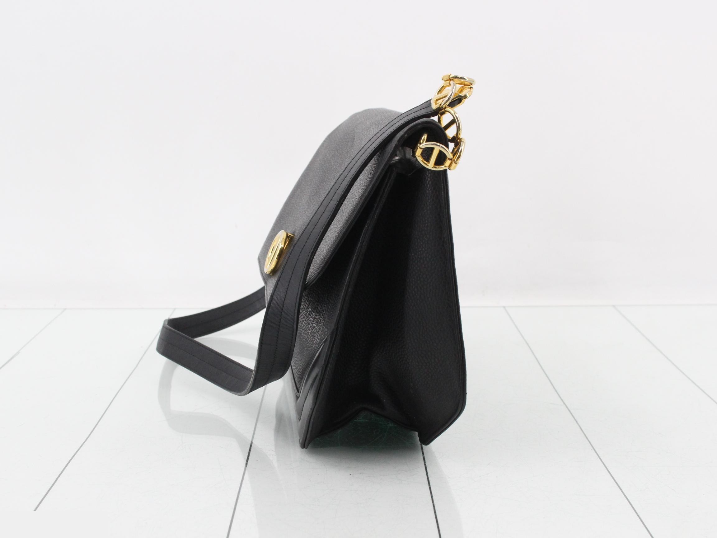 Other lines: Bags and shoulder bags — view 3
