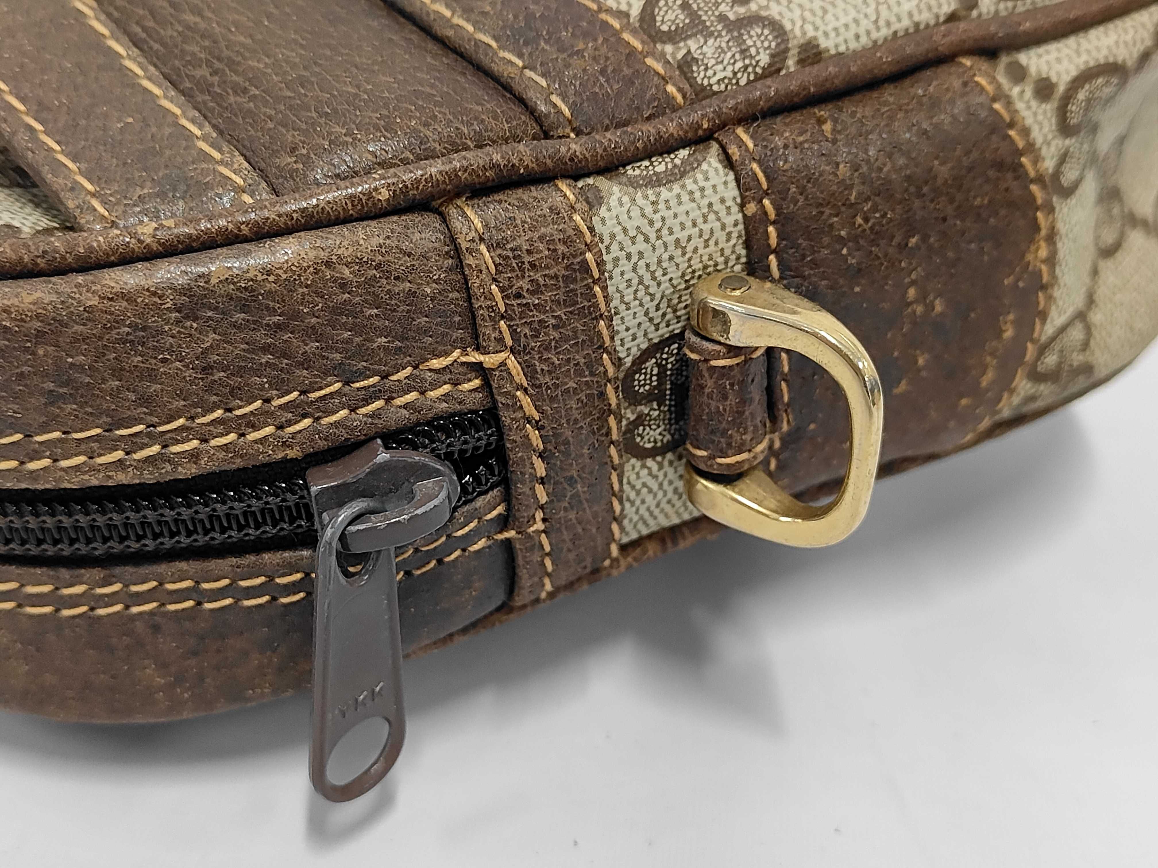 GG Supreme Shoulder Bag (Clutch Bag, Shoulder Strap Not Included) — view 6