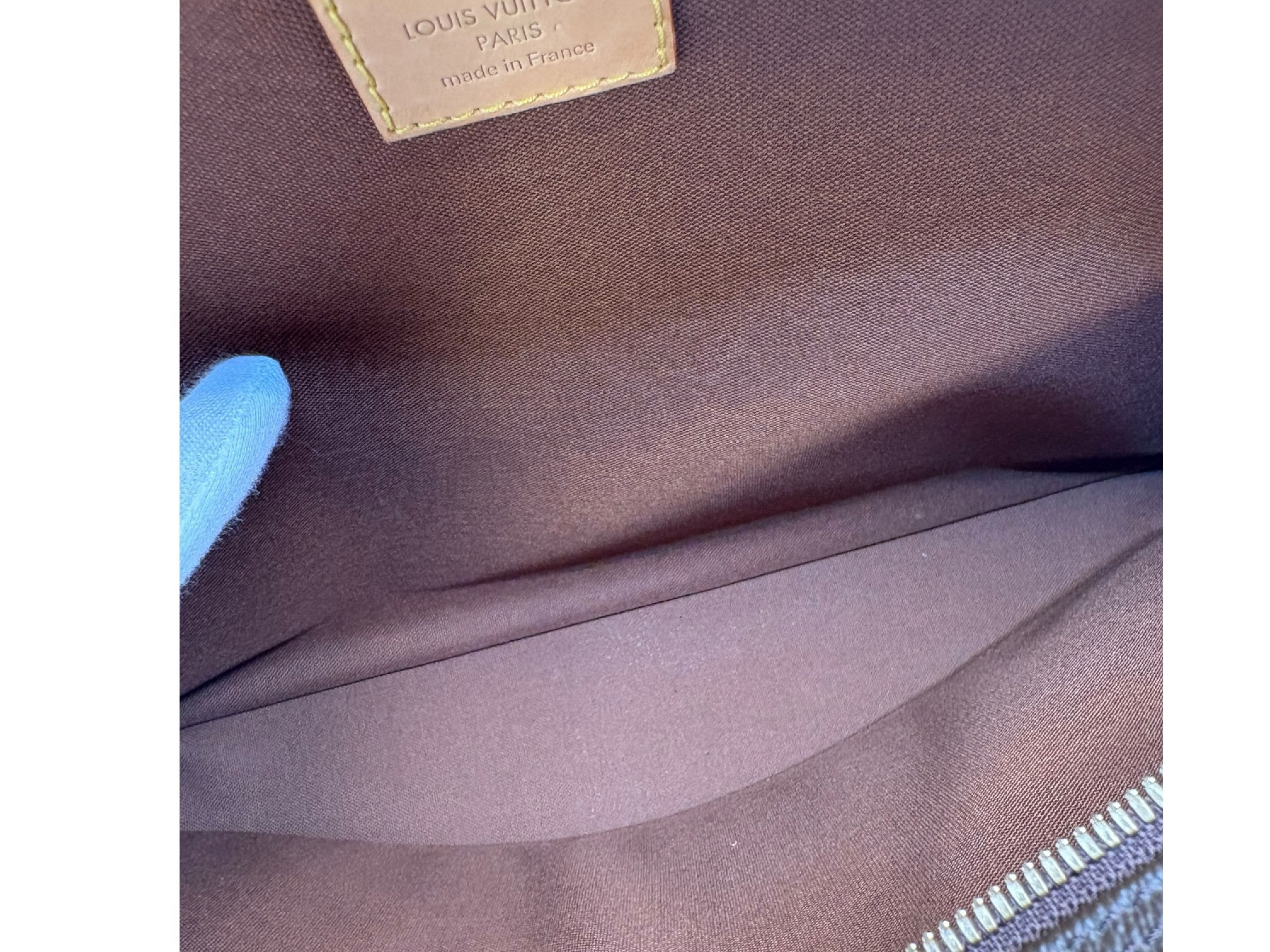 Monogram Icare M23252 Brown Handbag (Family Sale) — view 9