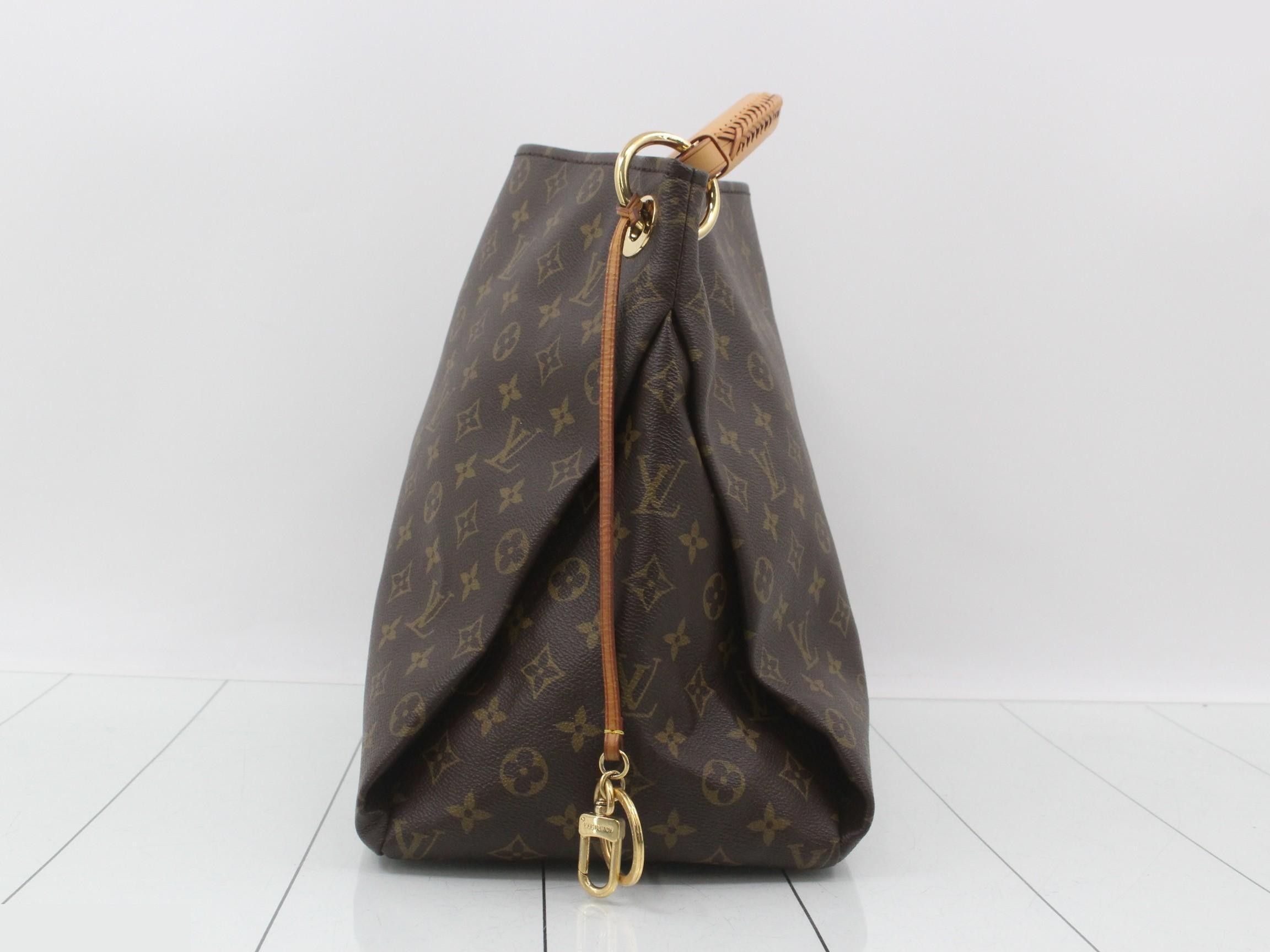 Monogram Artsy MM Shoulder Bag — view 3