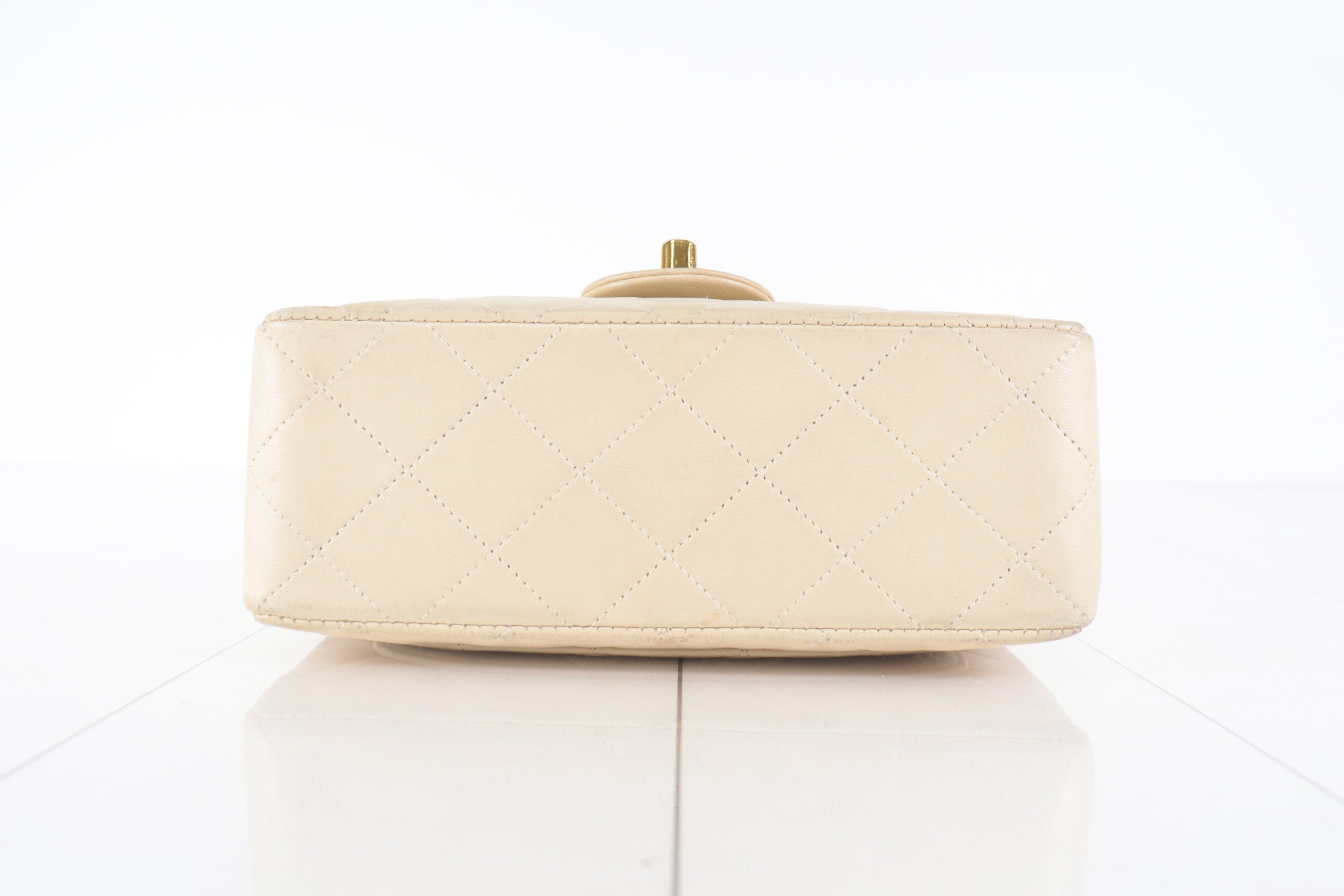 Mini Mat Lamb Chain Shoulder Bag, Beige, Unit No. 2 — view 6