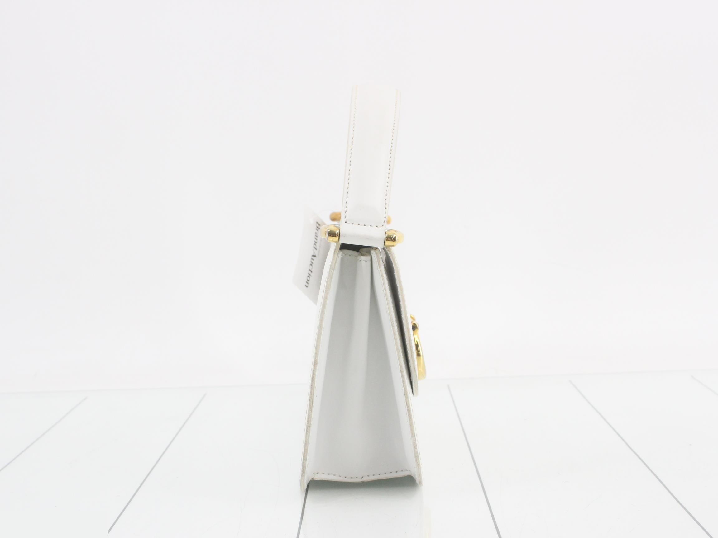 Leather Gancini hardware one shoulder bag white — view 4