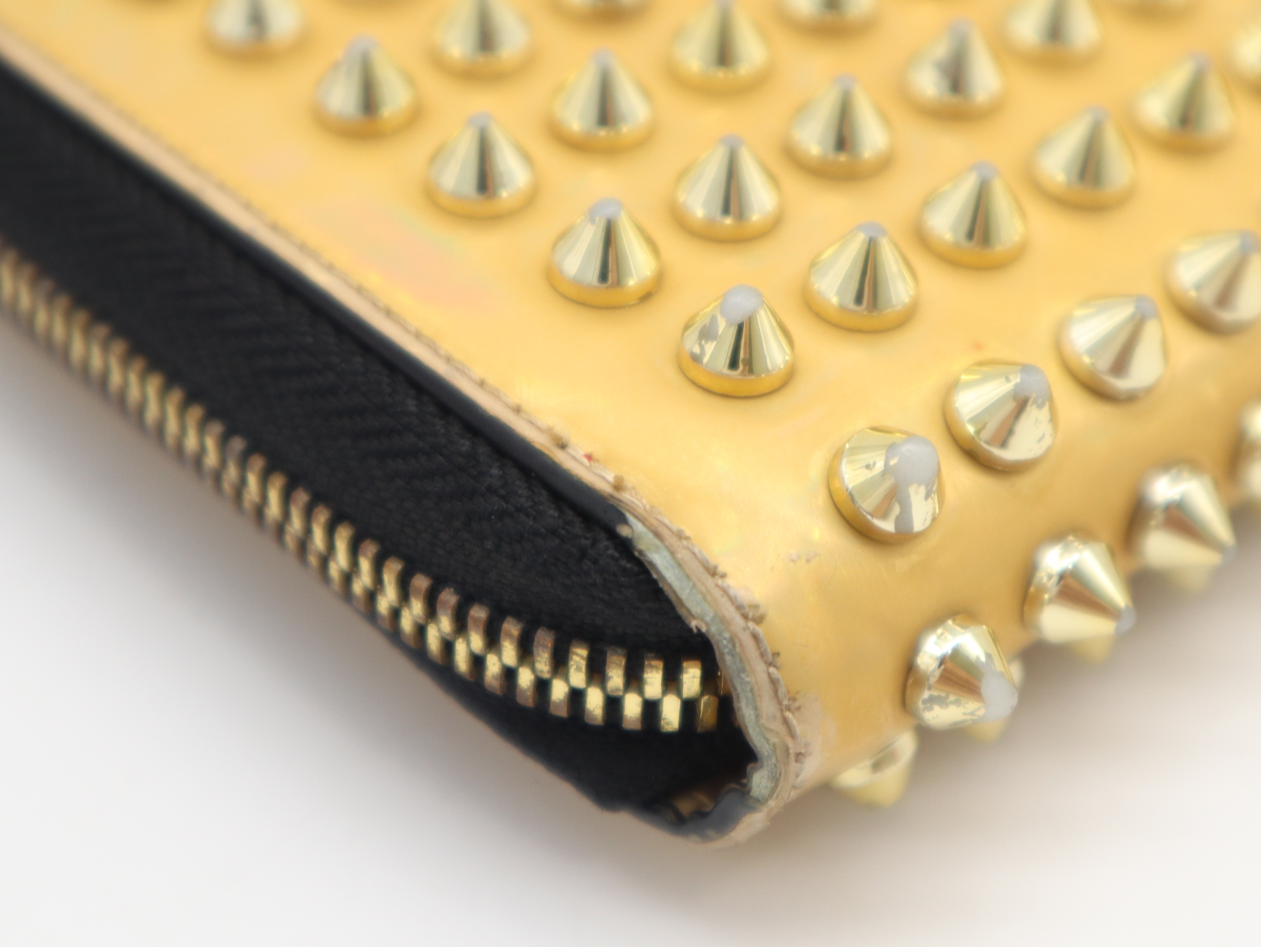 Panettone wallet with studs, gold finish. — view 7