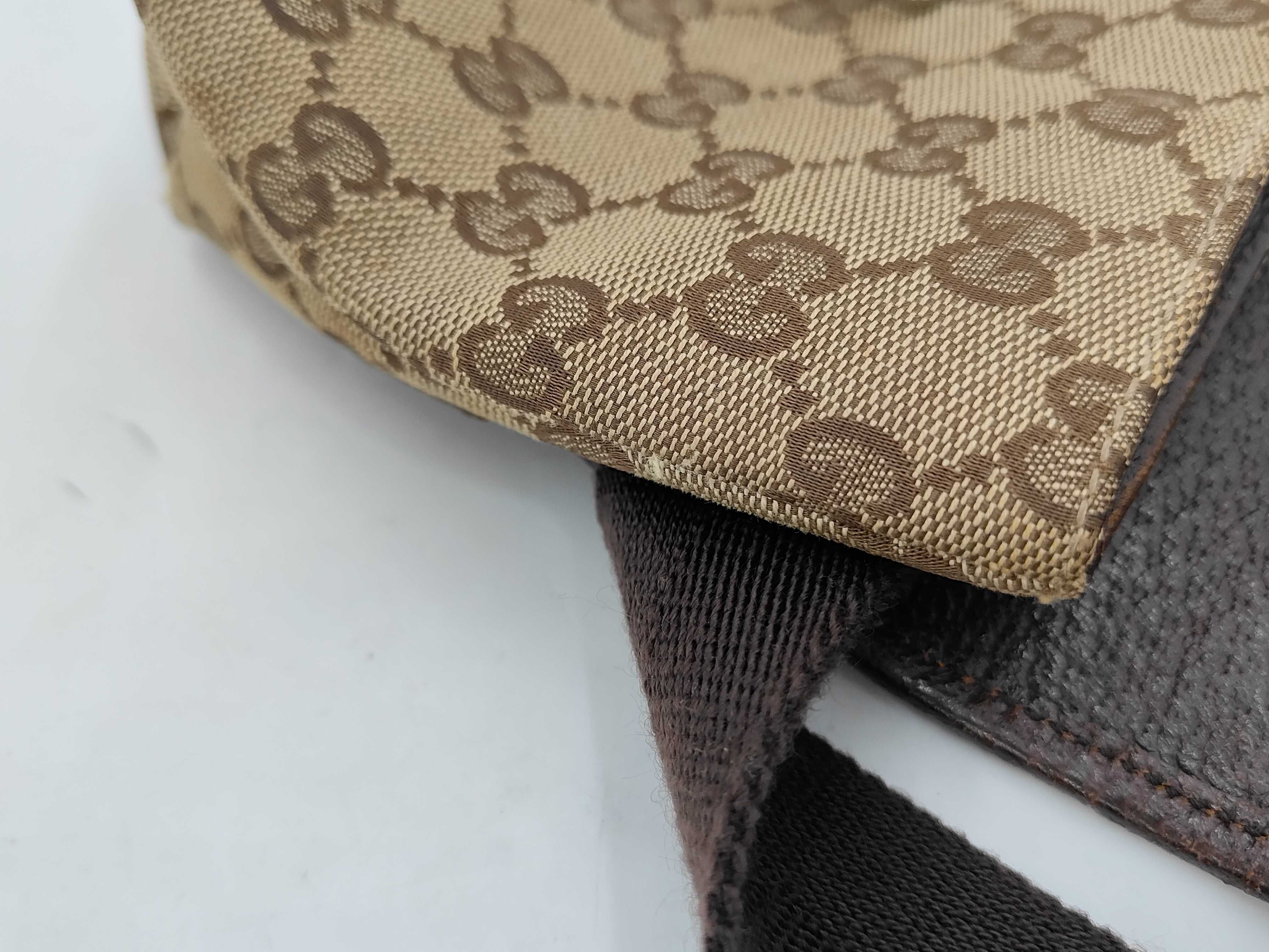 GG Canvas Shoulder Bag — view 7