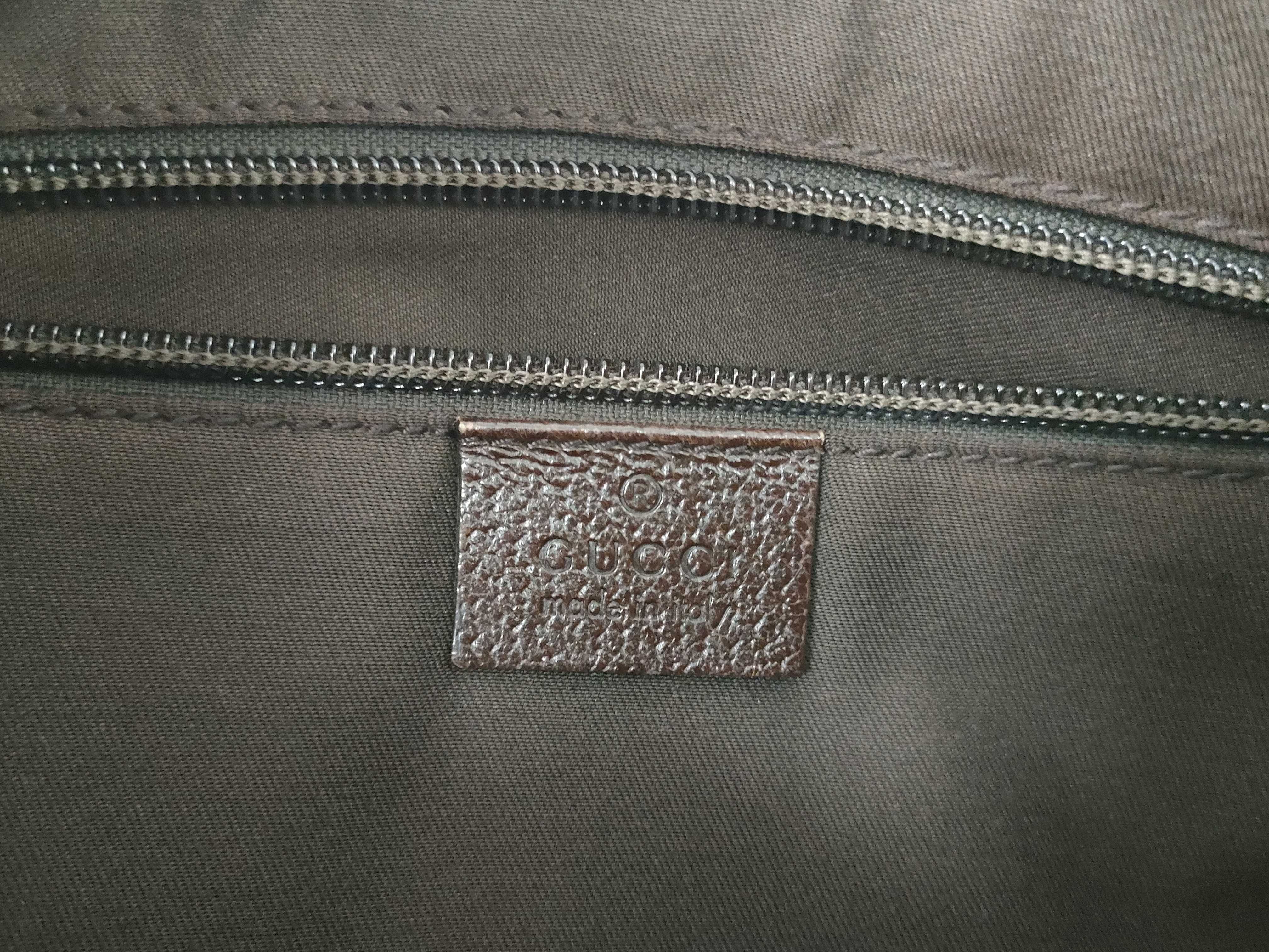 GG Canvas Shoulder Bag — view 12