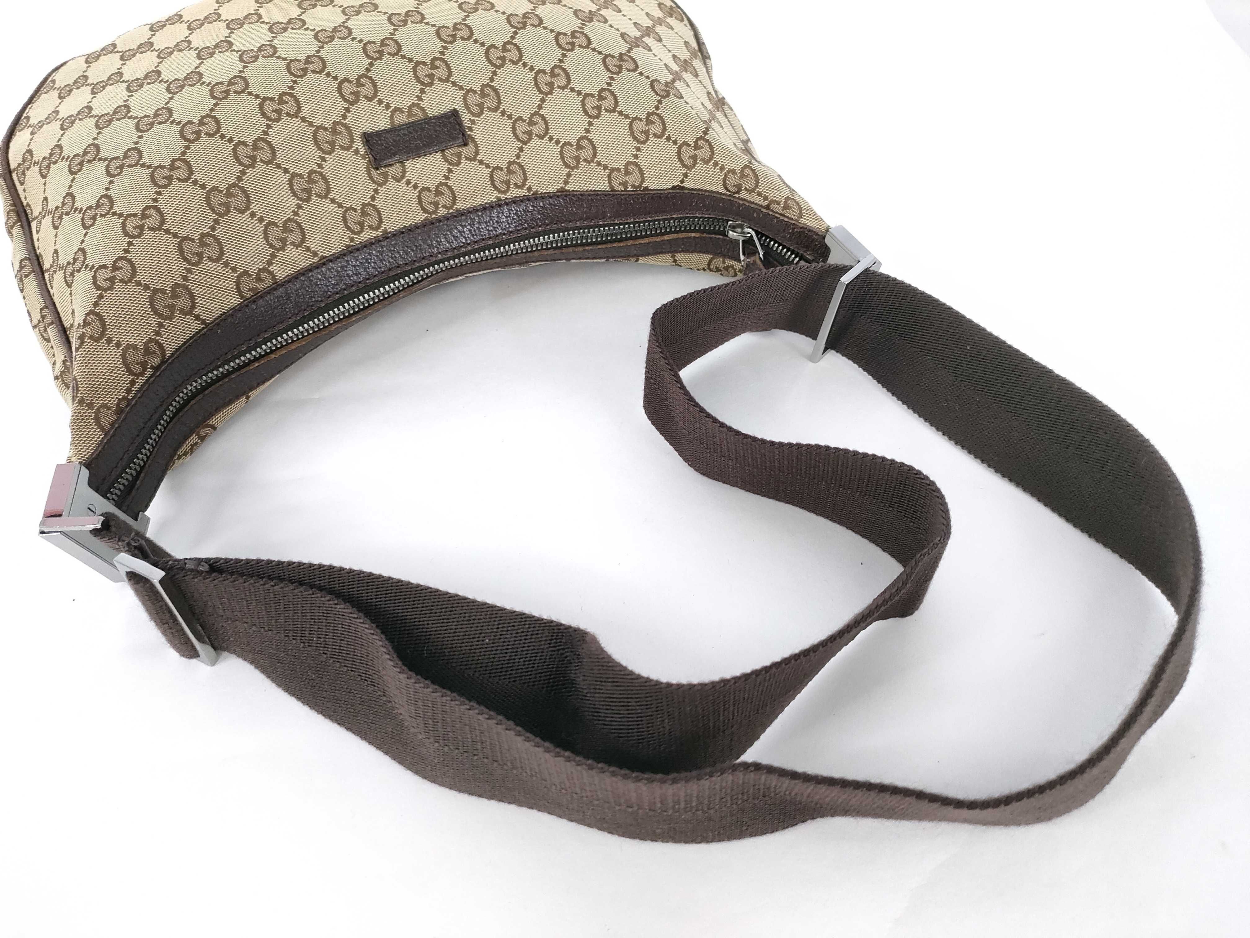 GG Canvas Shoulder Bag — view 3