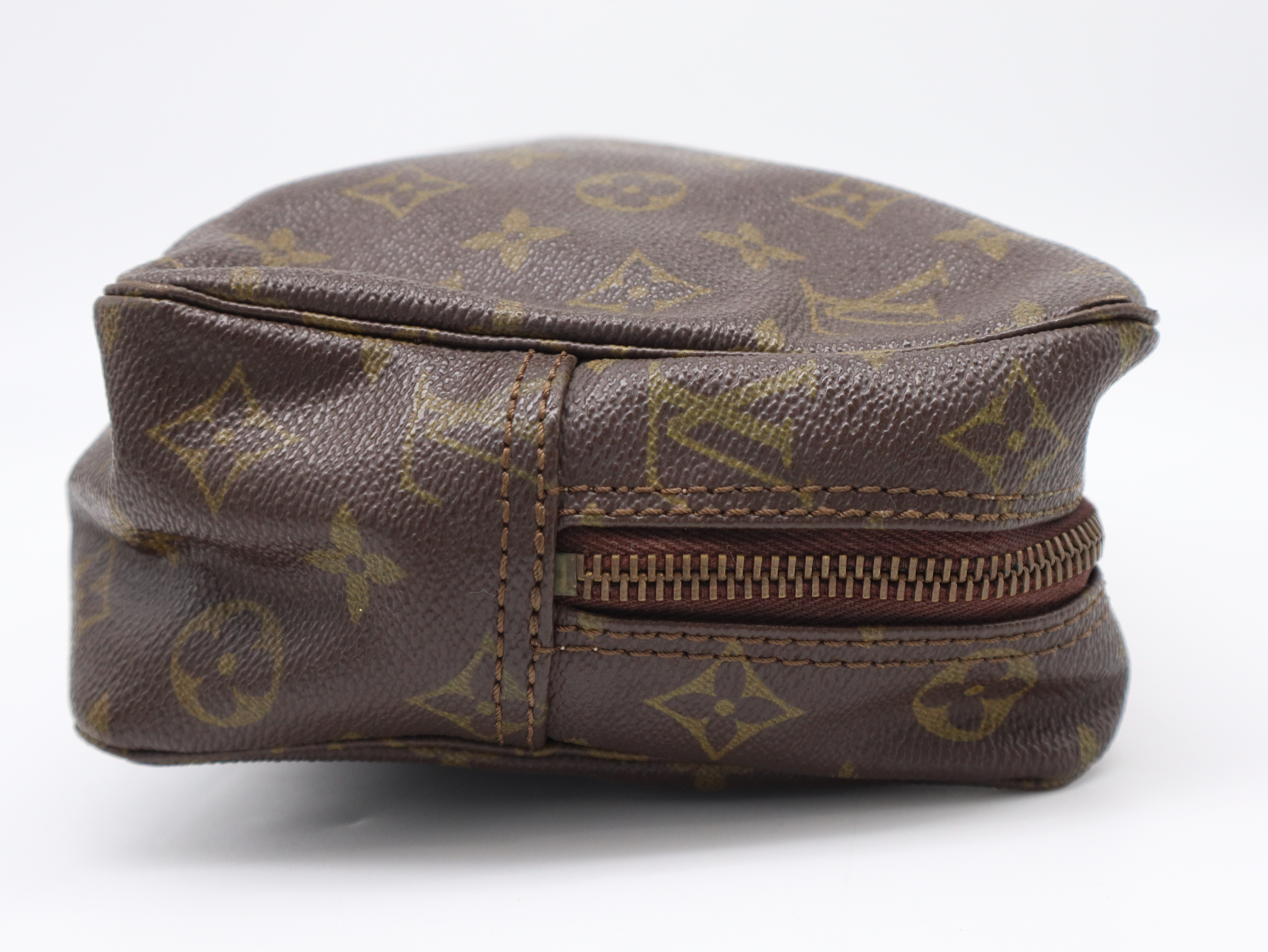M47522 Monogram Trousses Toilette 28 Second Bag — view 4