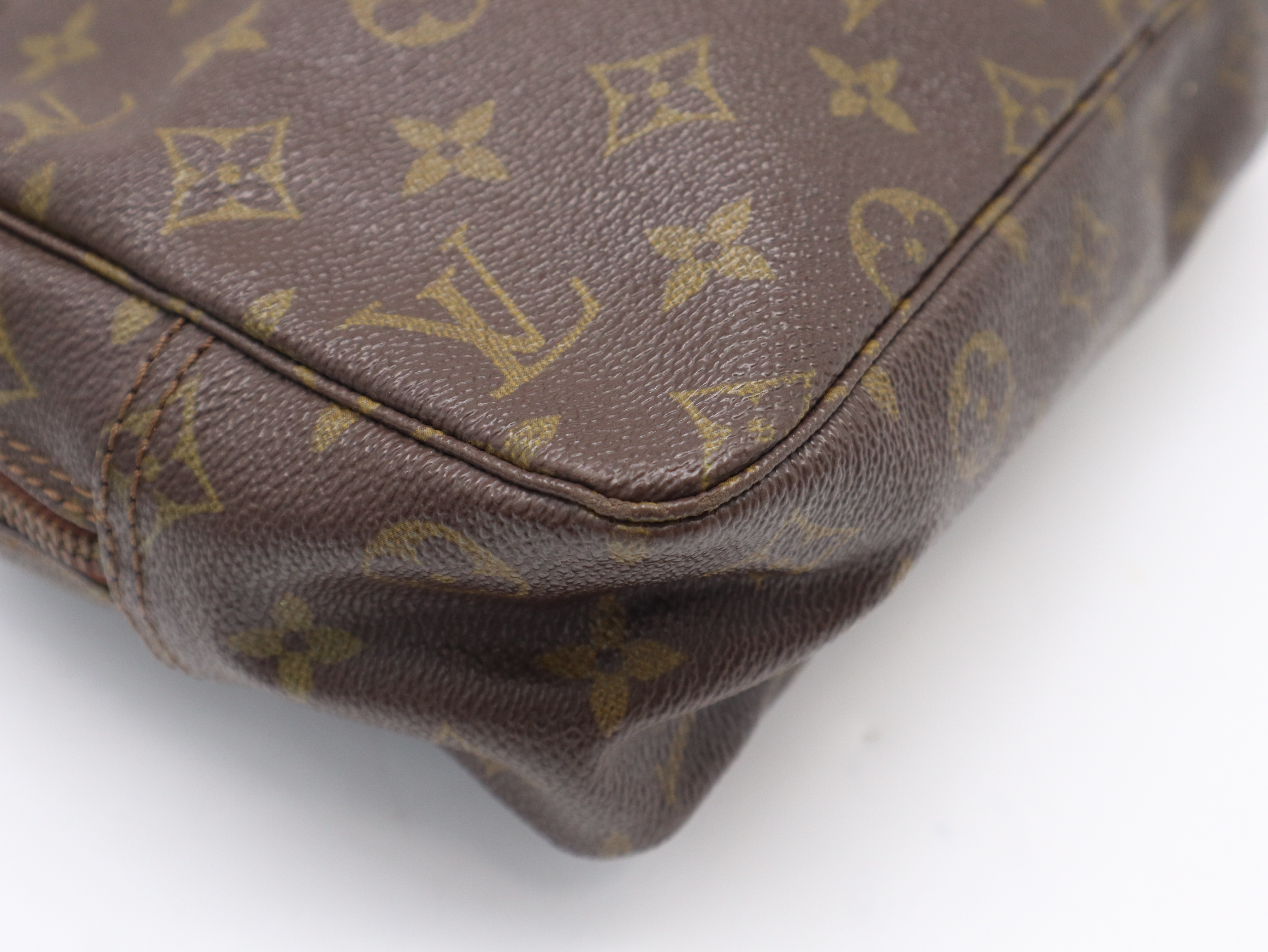 M47522 Monogram Trousses Toilette 28 Second Bag — view 6