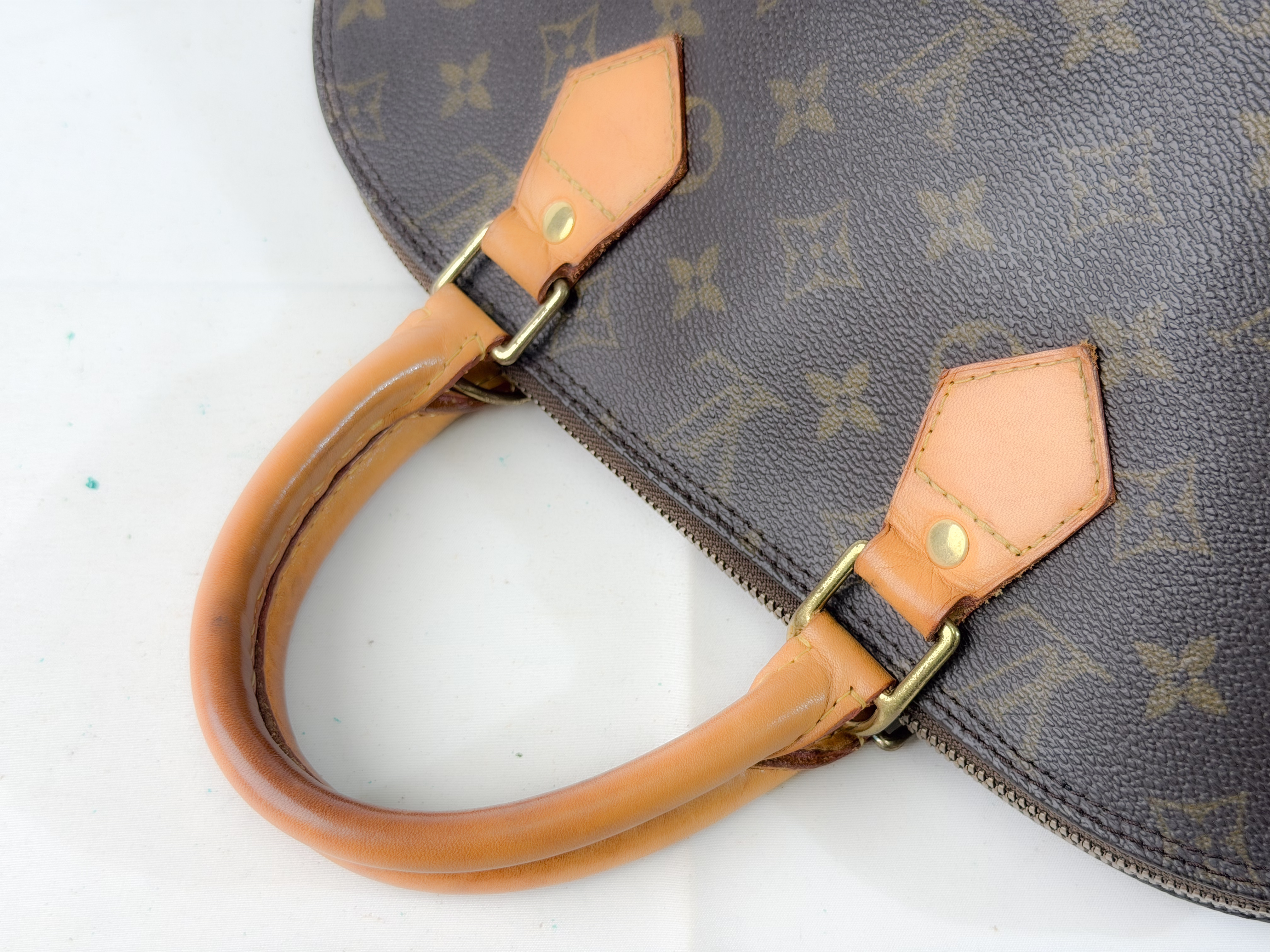 Monogram M51130 Alma PM VI0977 Handbag — view 3