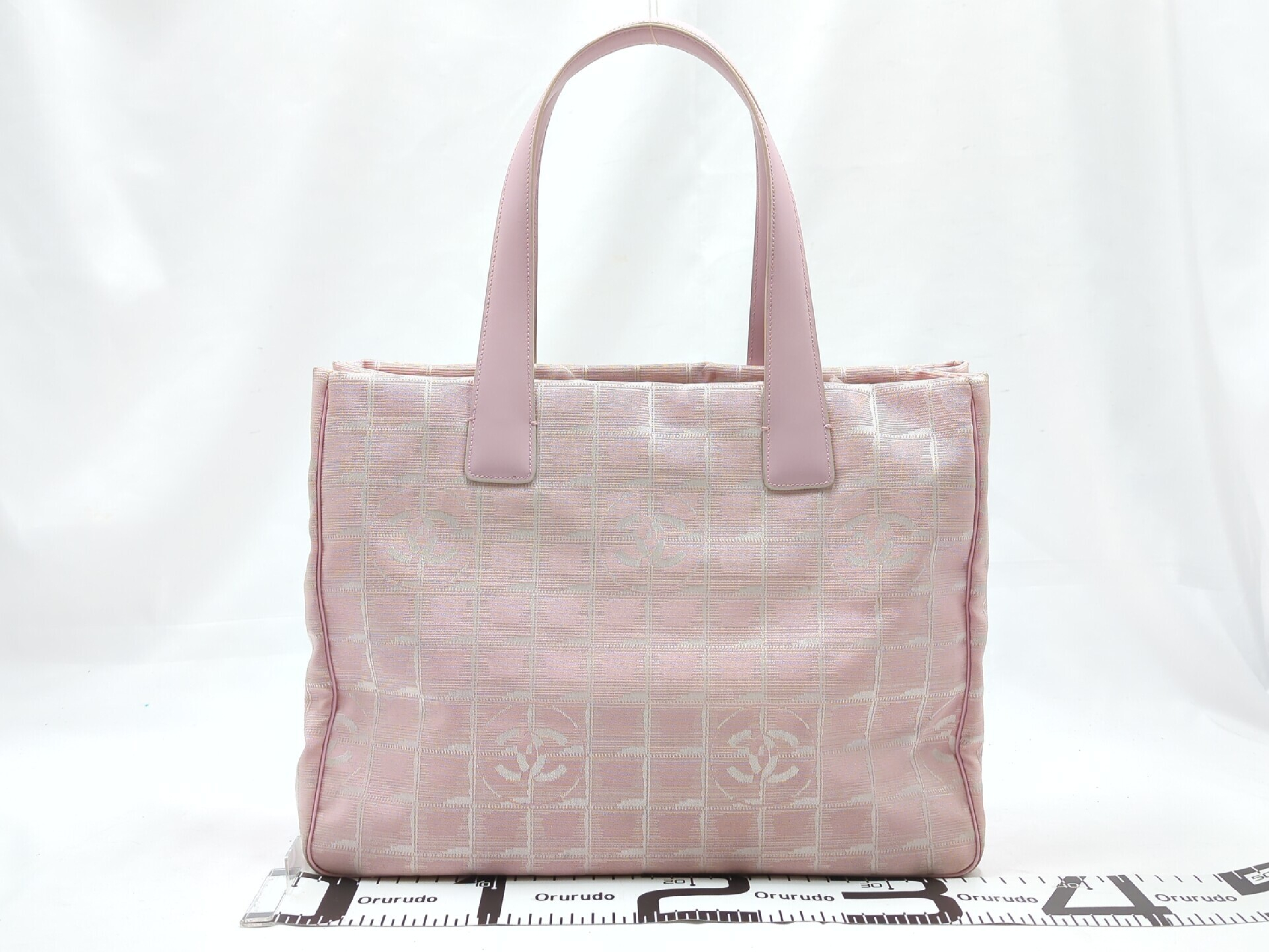 New Travel Line Tote, Pink, Series 9 Tote Bag — view 2