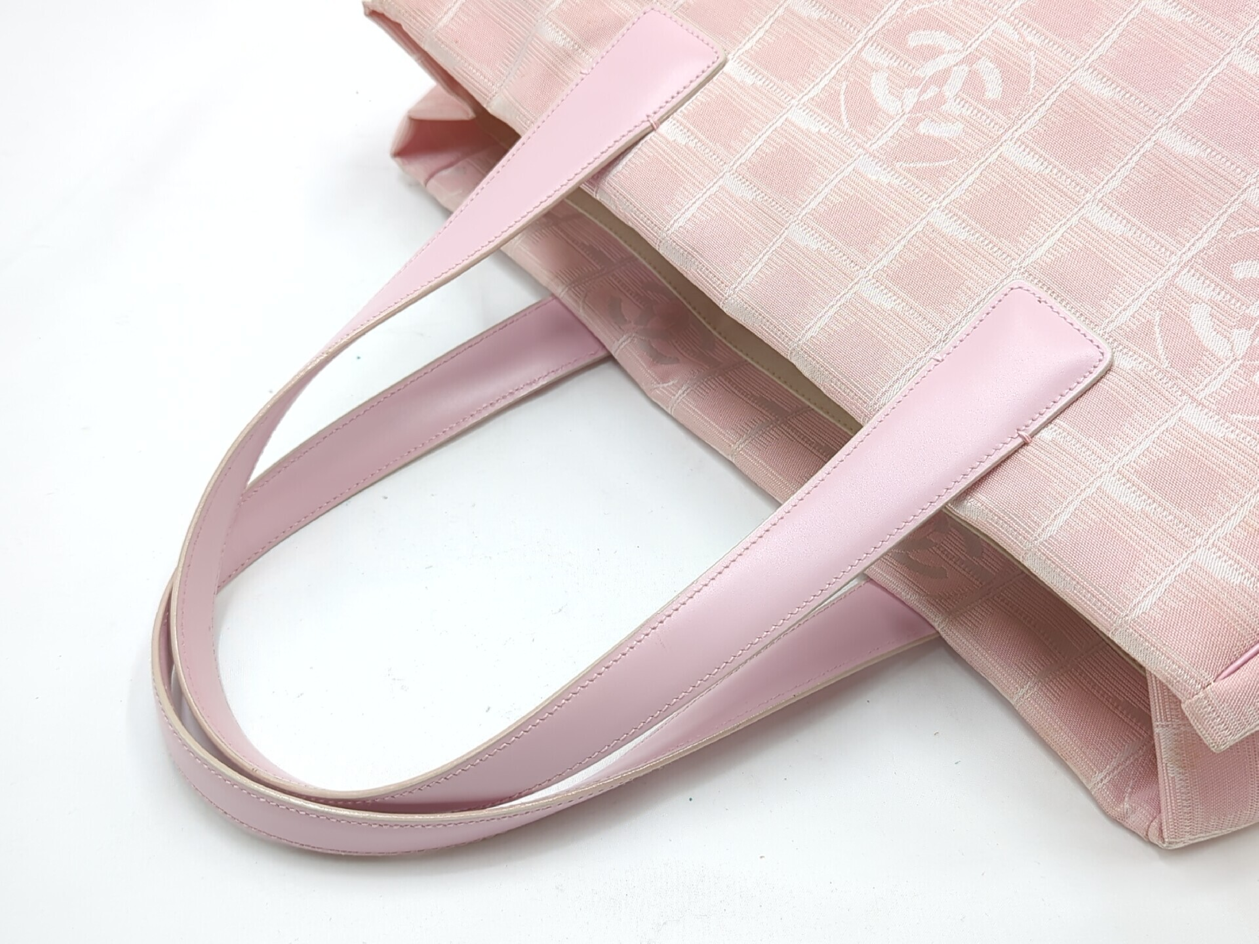 New Travel Line Tote, Pink, Series 9 Tote Bag — view 7