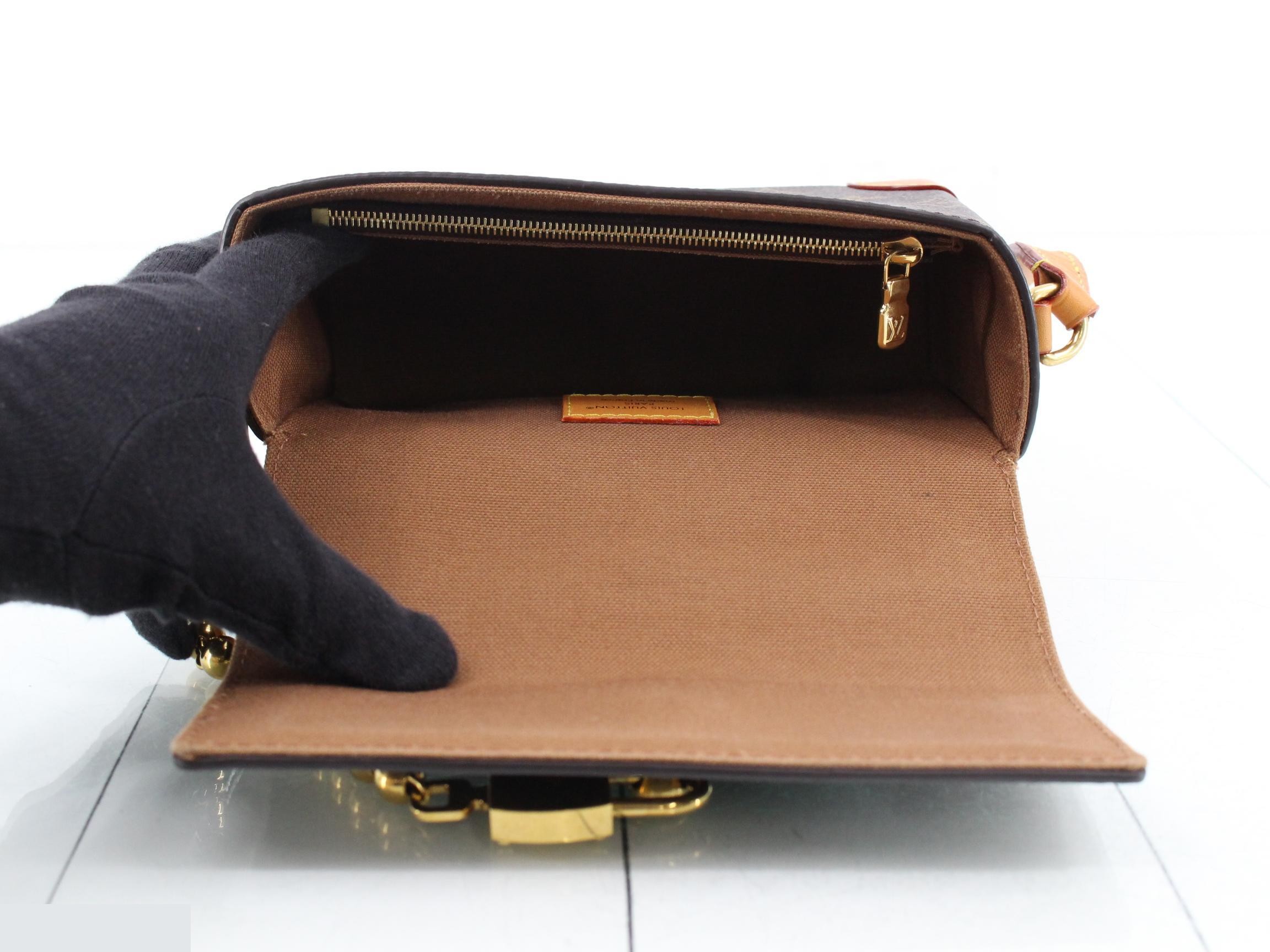 Monogram Archive Steamer Wearable Wallet M14738 IC — view 4