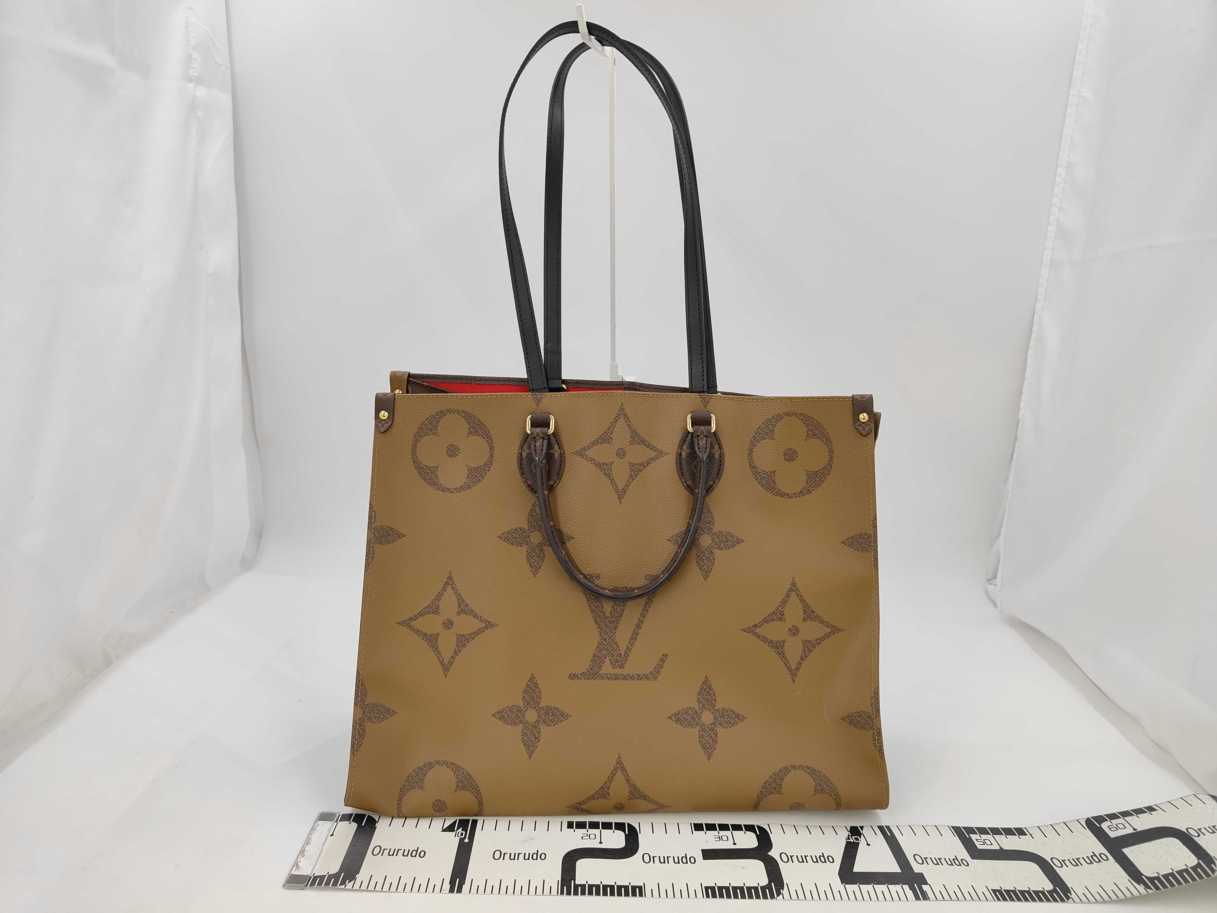 OnTheGo GM M45320 Tote Bag — view 2
