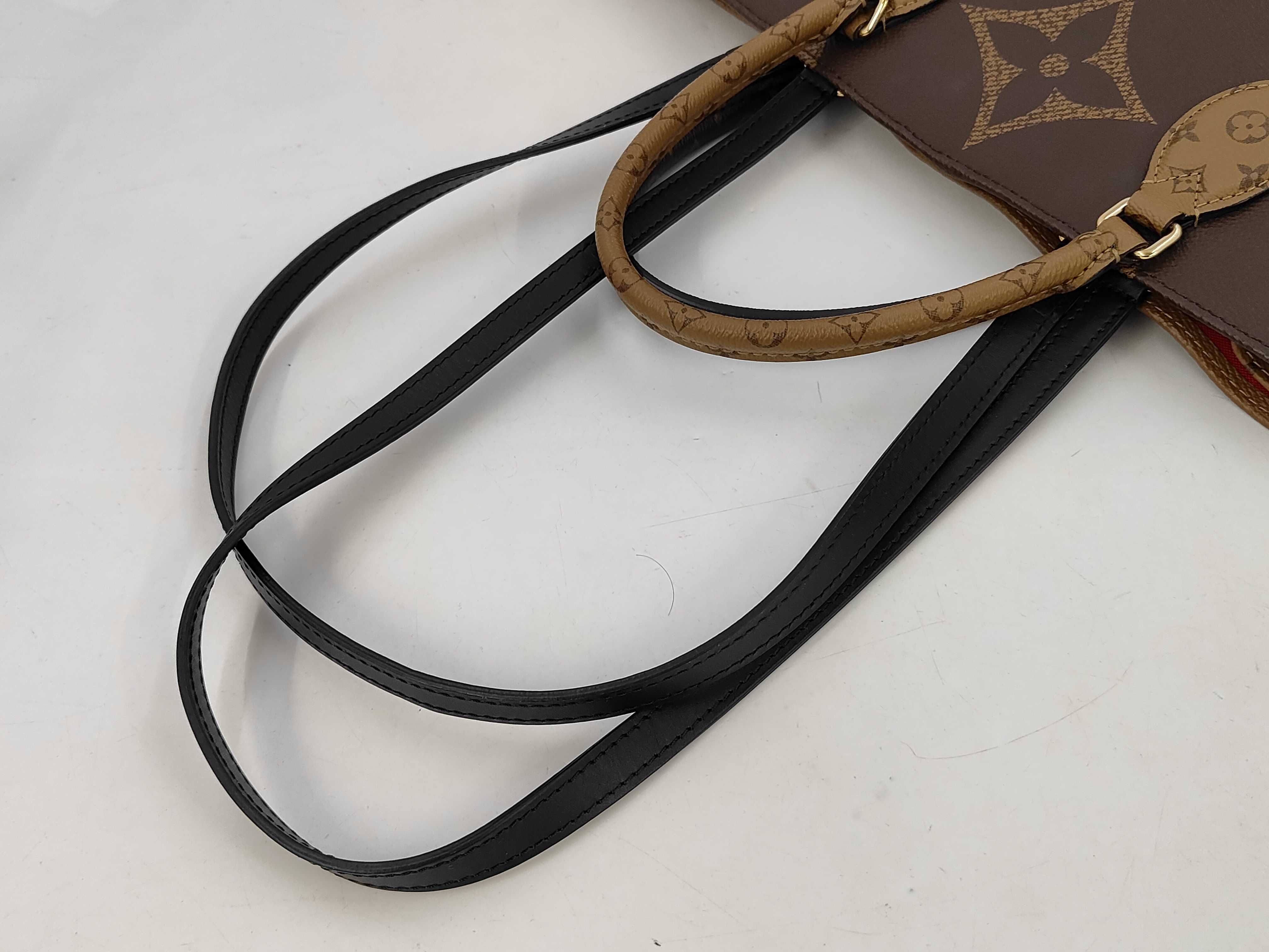 OnTheGo GM M45320 Tote Bag — view 3