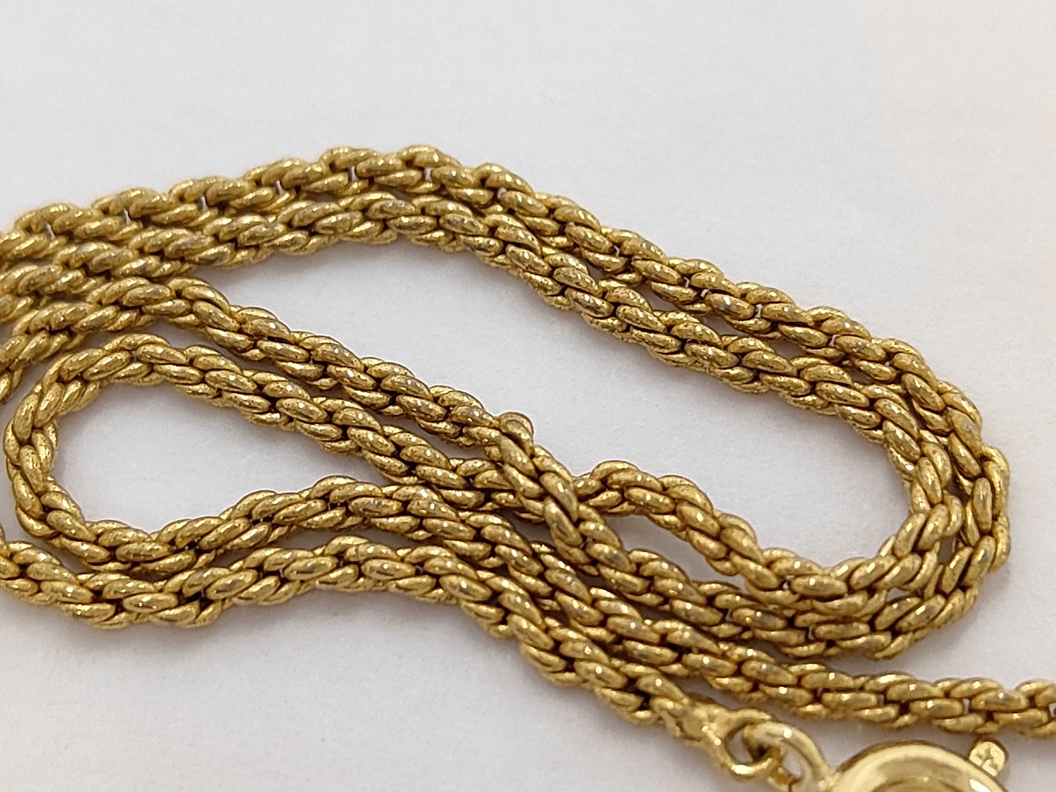 necklace — view 4