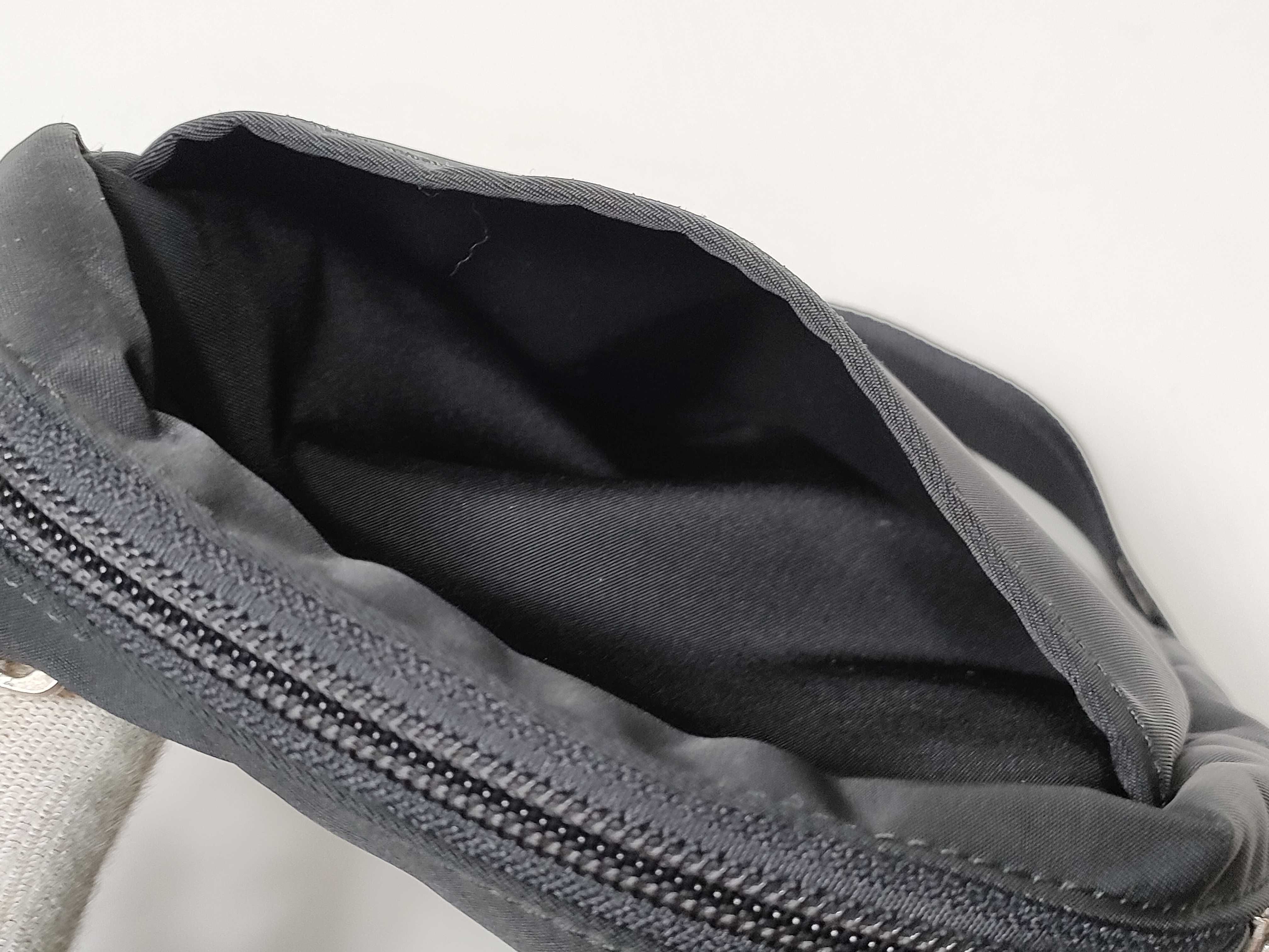 Black Label Shoulder Bag — view 12