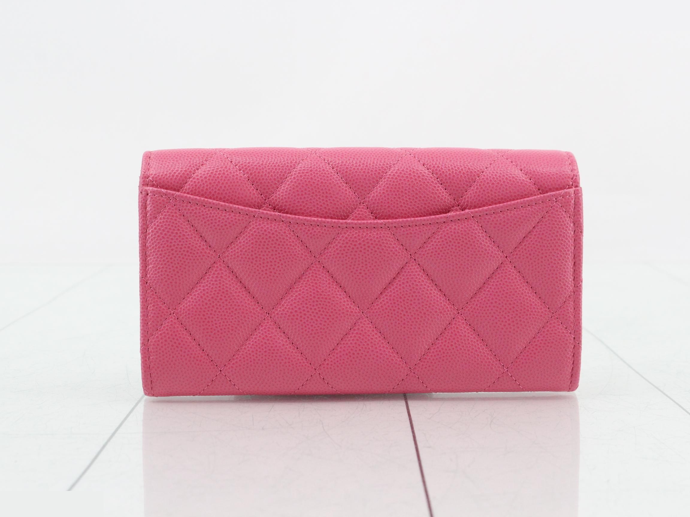 Matelassé Pink Caviar Leather Wallet — view 2