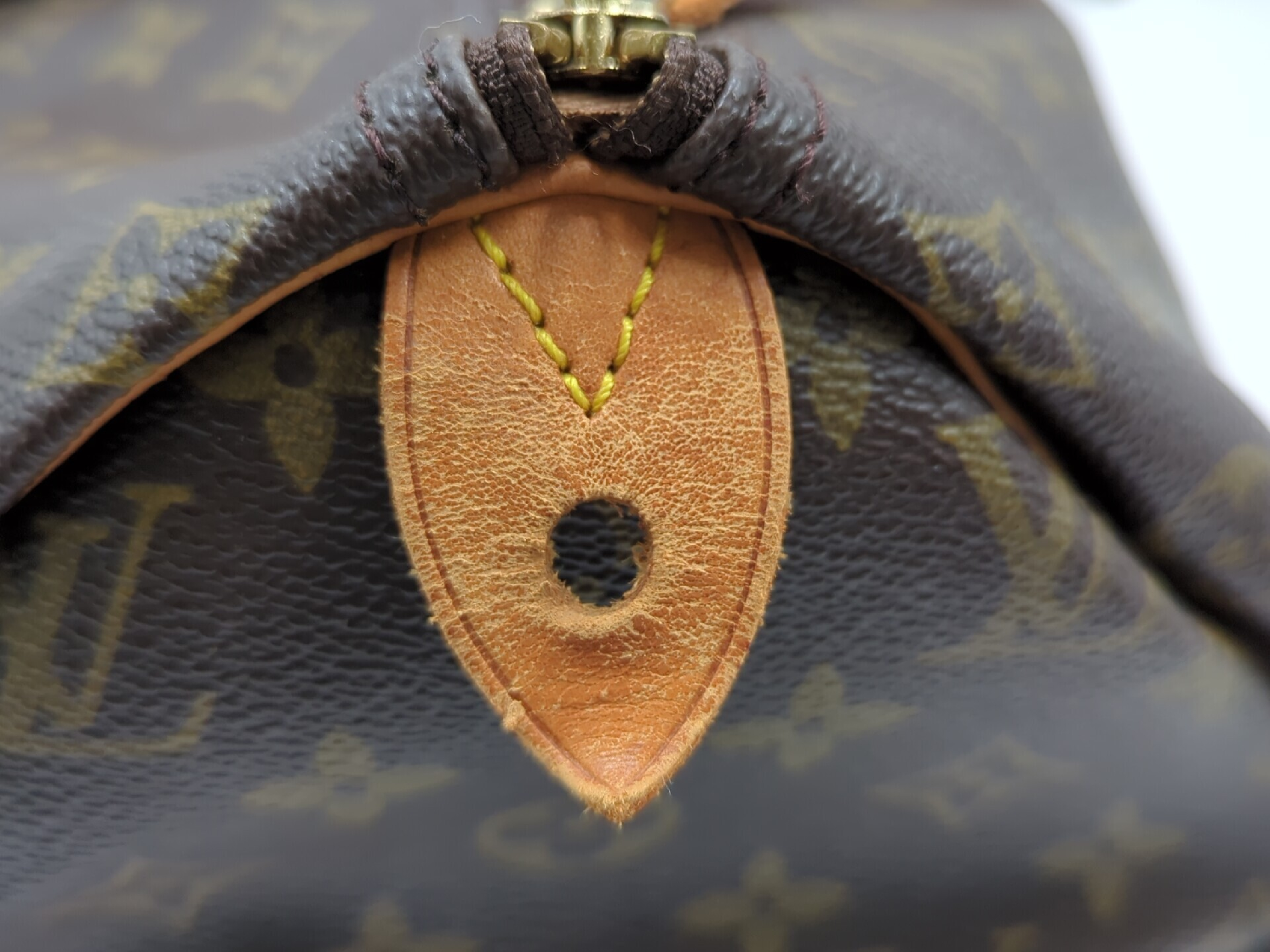 M41522 Monogram Speedy 40 Handbag — view 15