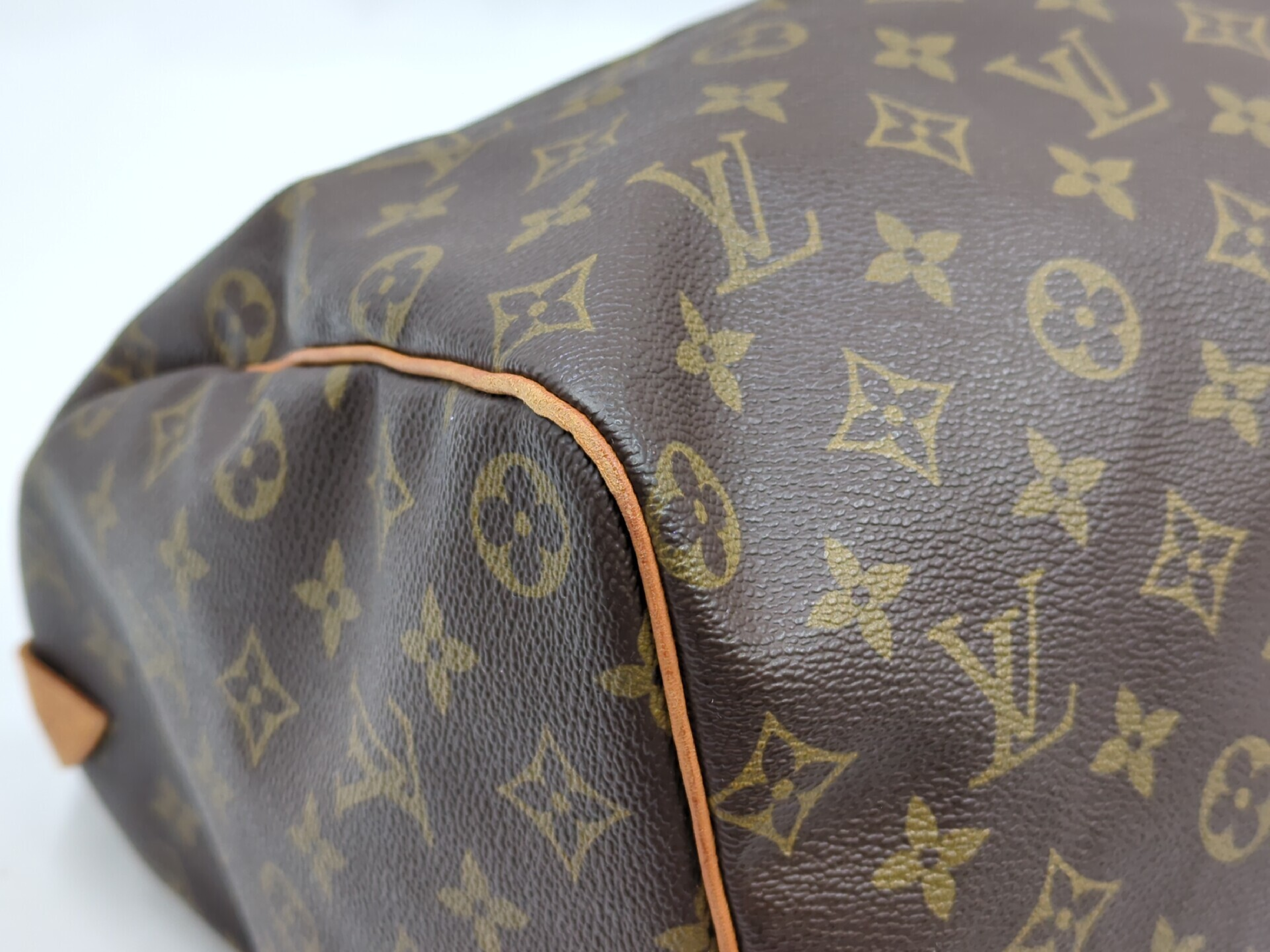M41522 Monogram Speedy 40 Handbag — view 3