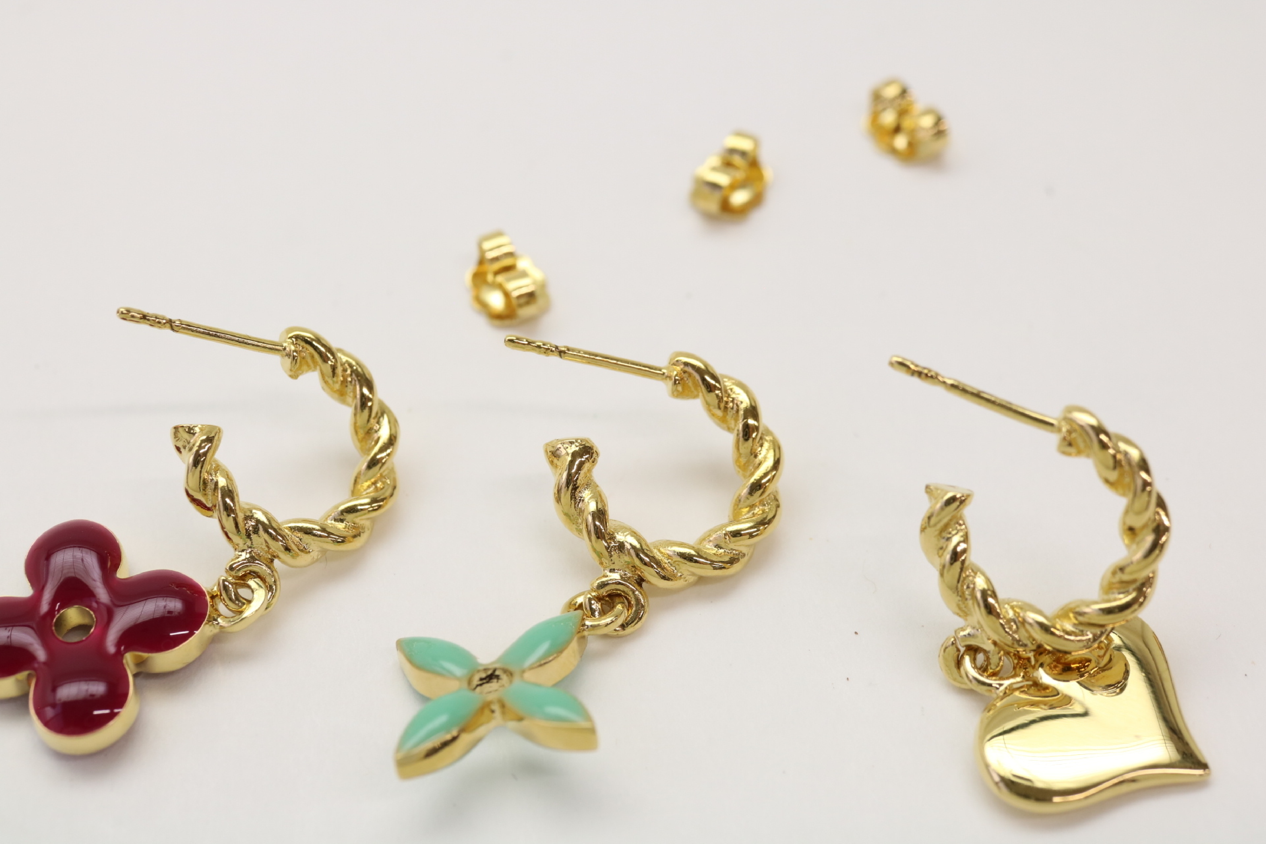 Boucle d'Oreilles Sweet Monogram 3-piece Earring Set — view 4