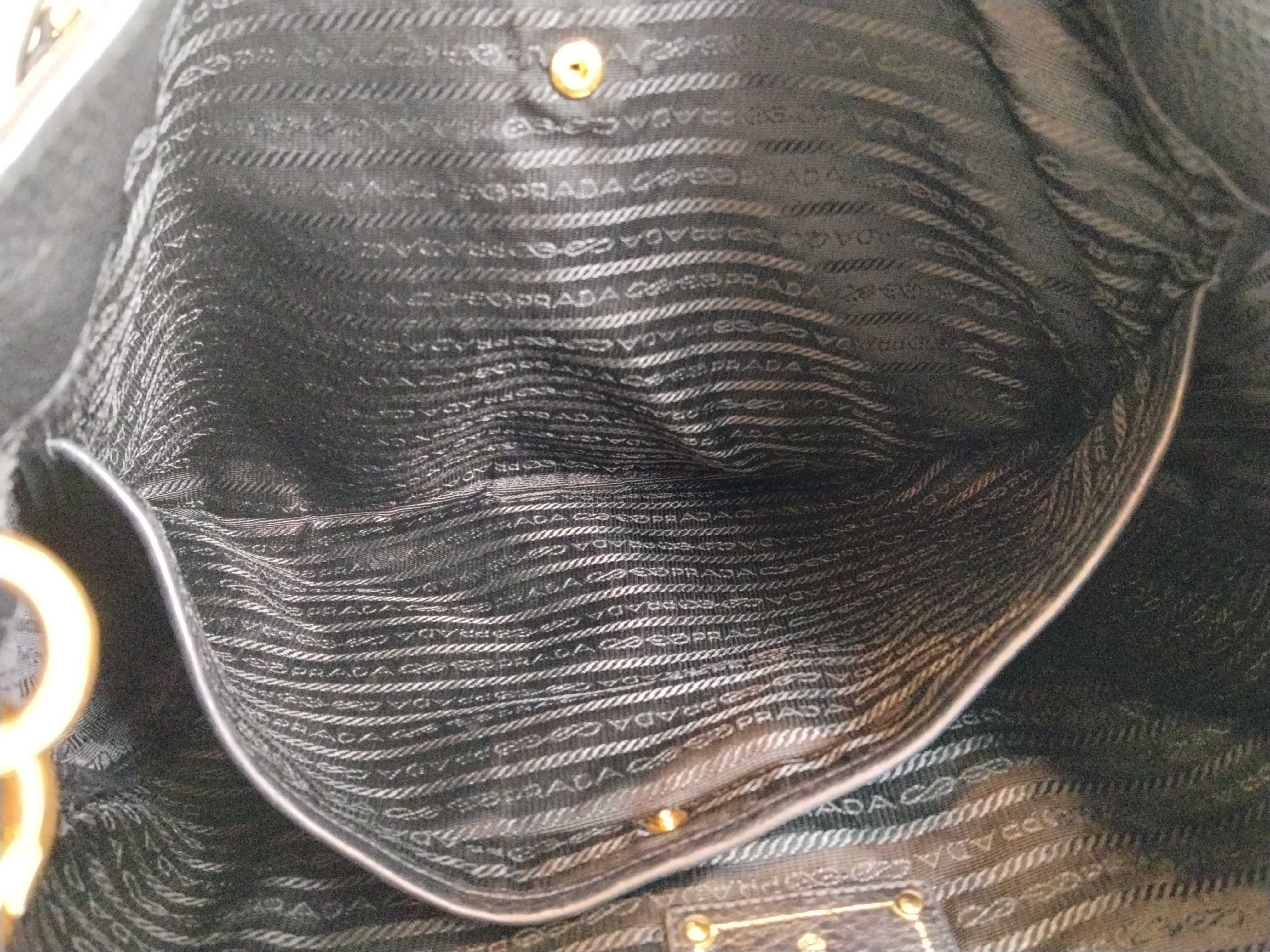 Vitello Daino 2-Way Handbag, Black — view 14