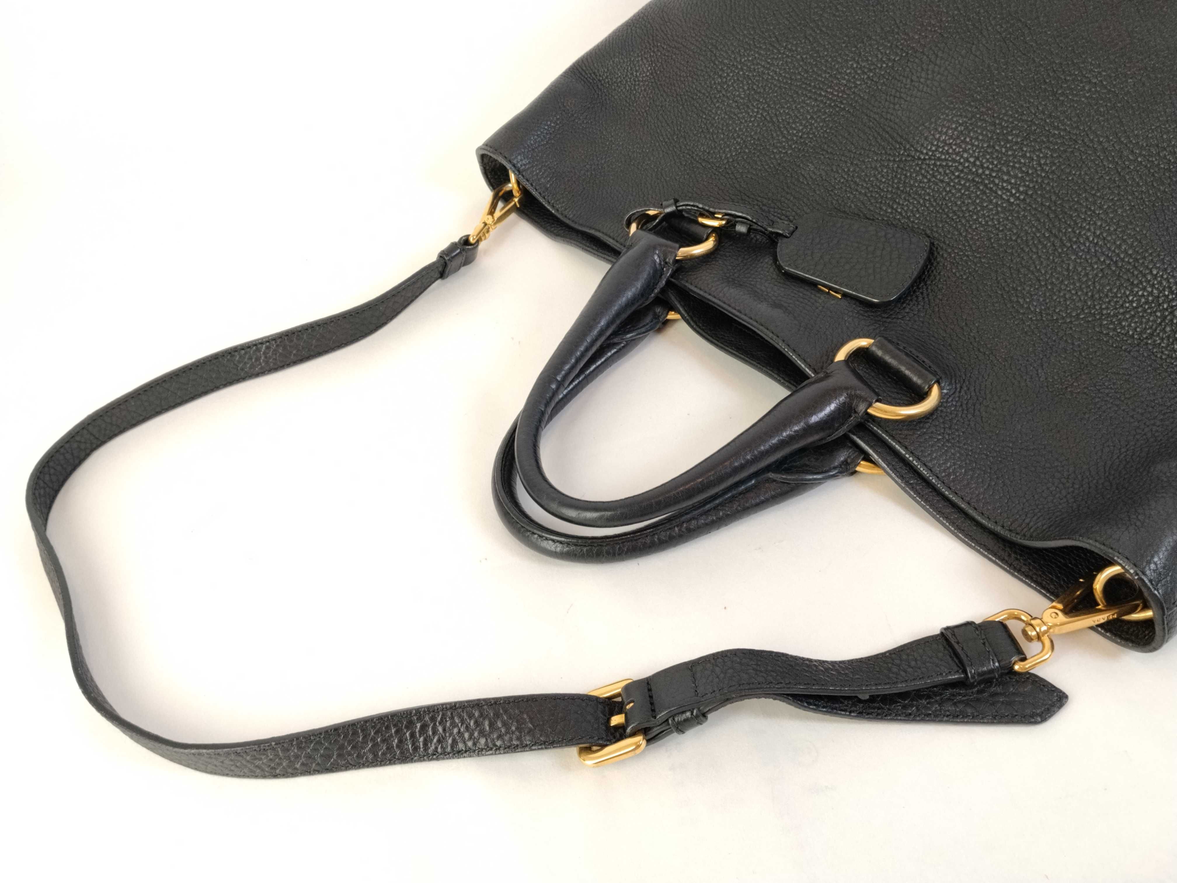 Vitello Daino 2-Way Handbag, Black — view 3