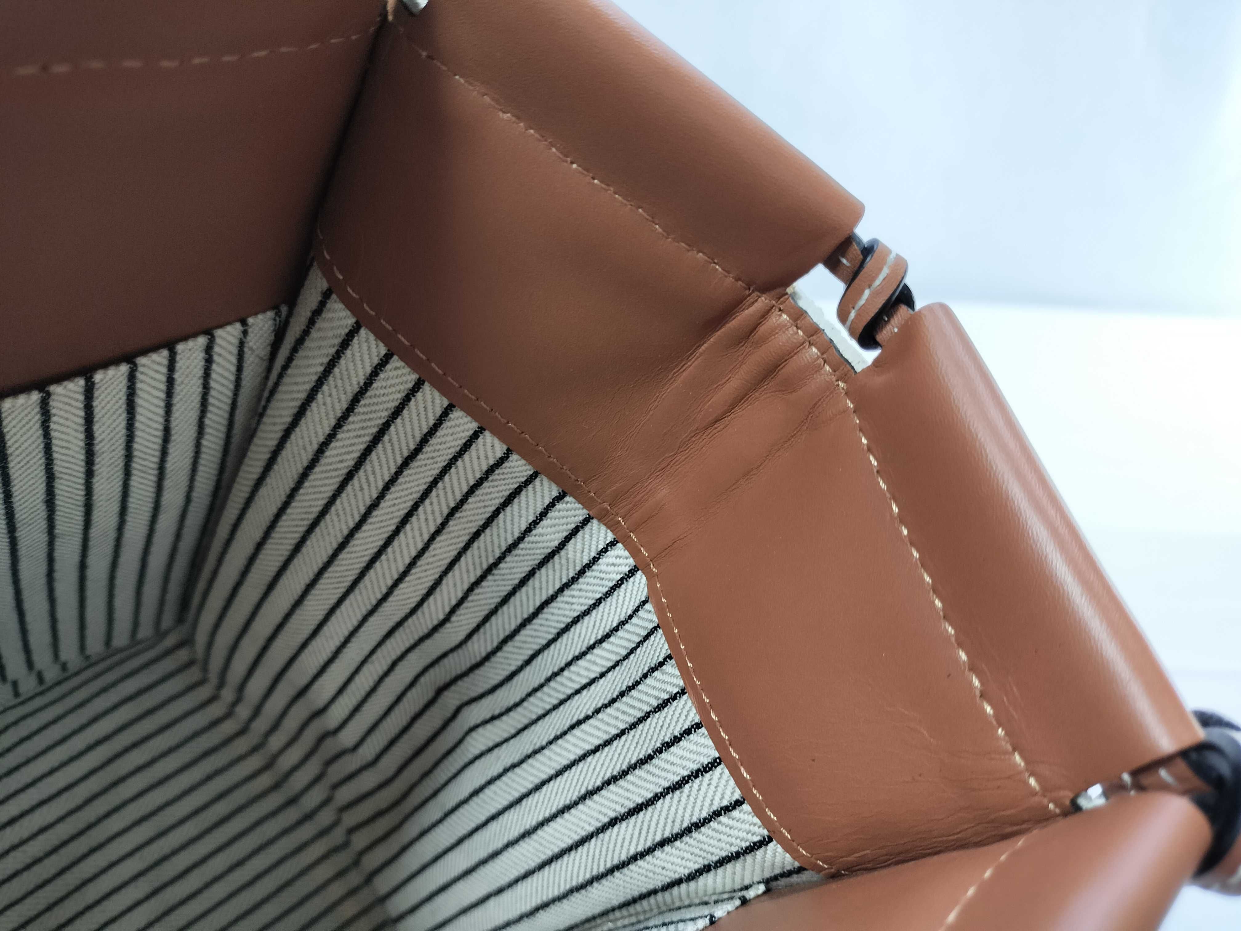 Cushion Tote Canvas x Leather Natural x Tan Tote Bag — view 10