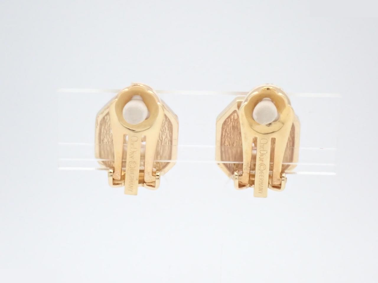 earrings — view 2