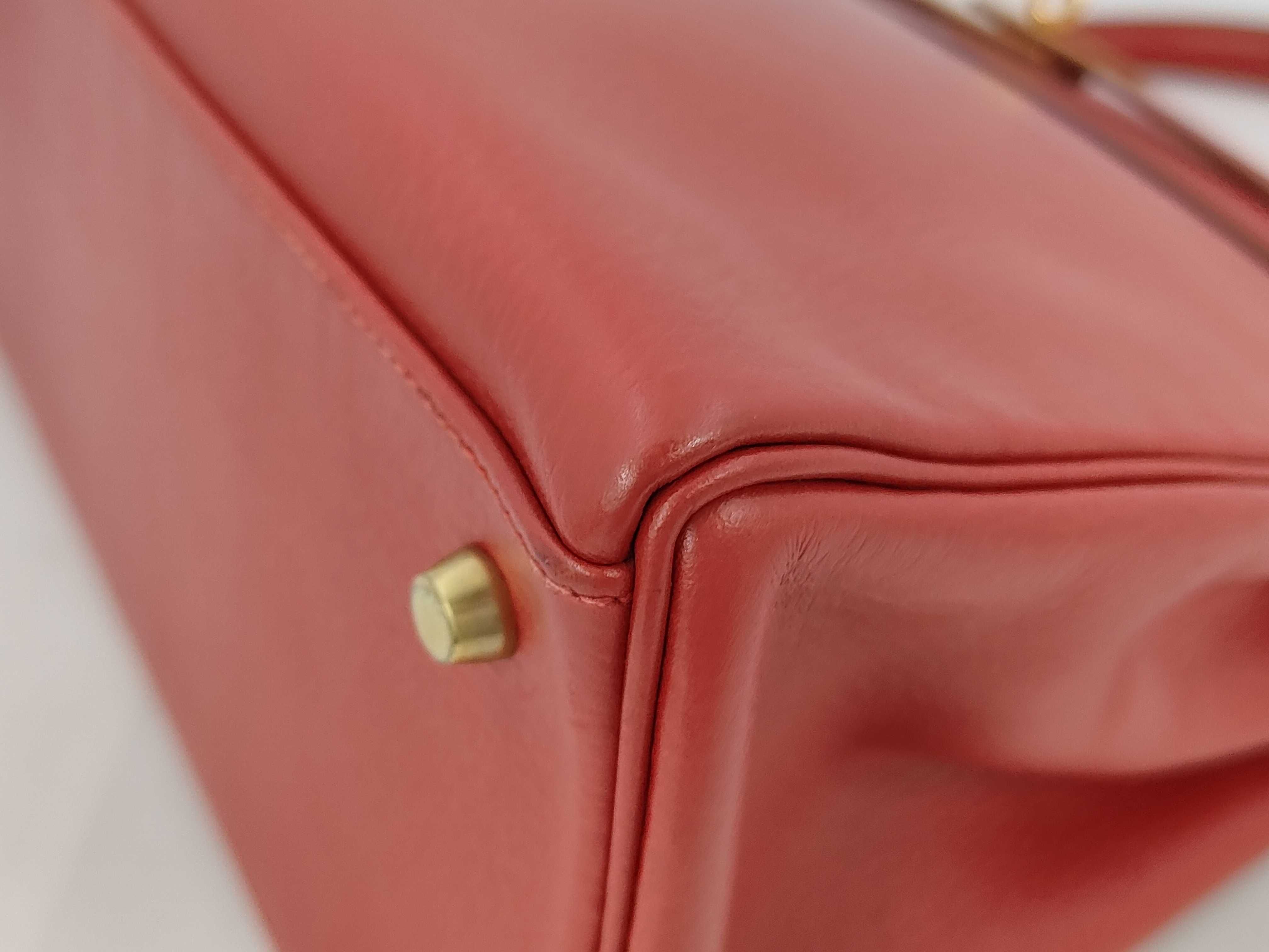 Kelly 35 Red Handbag with Gold Hardware — view 4