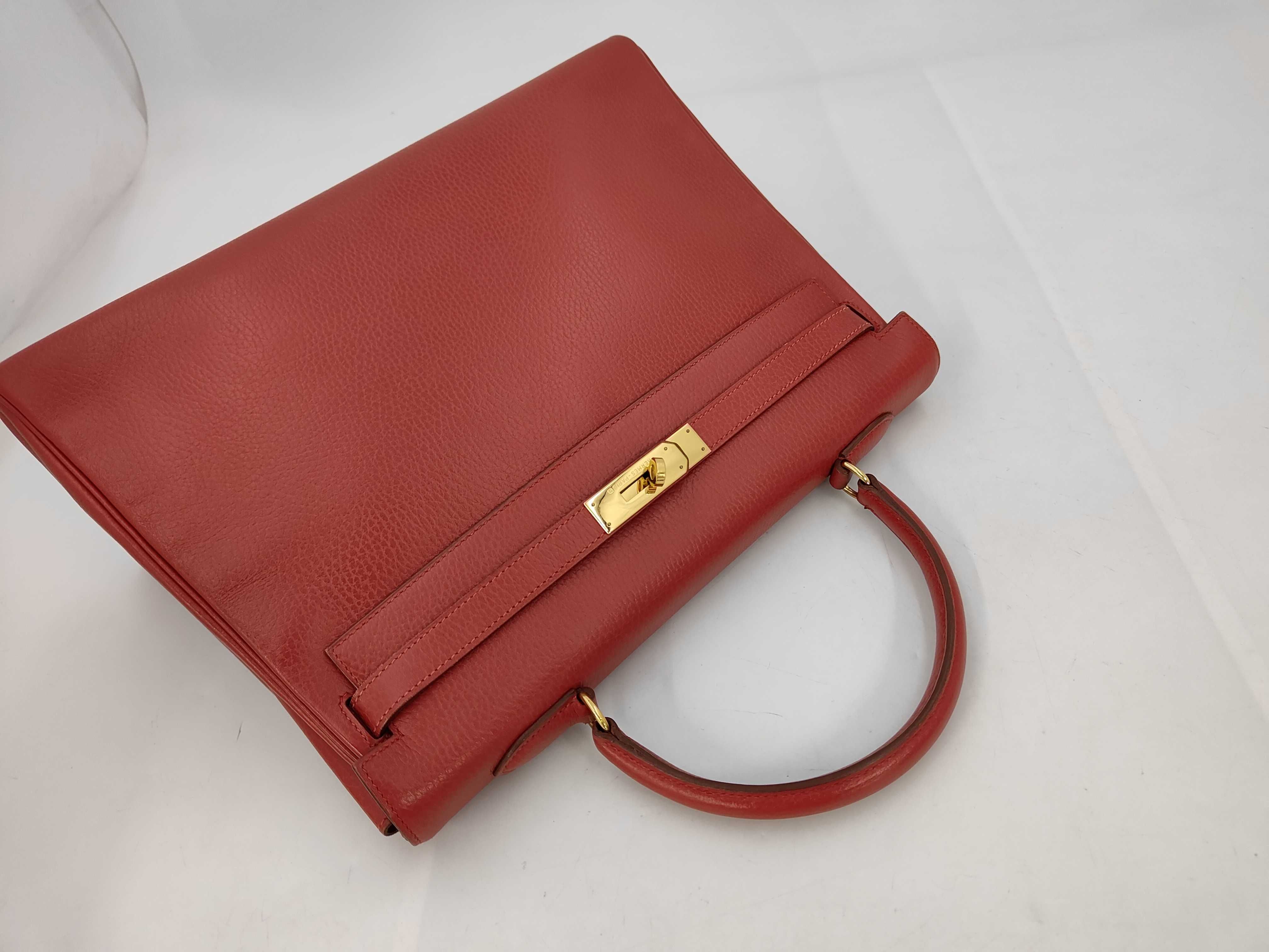 Kelly 35 Red Handbag with Gold Hardware — view 5