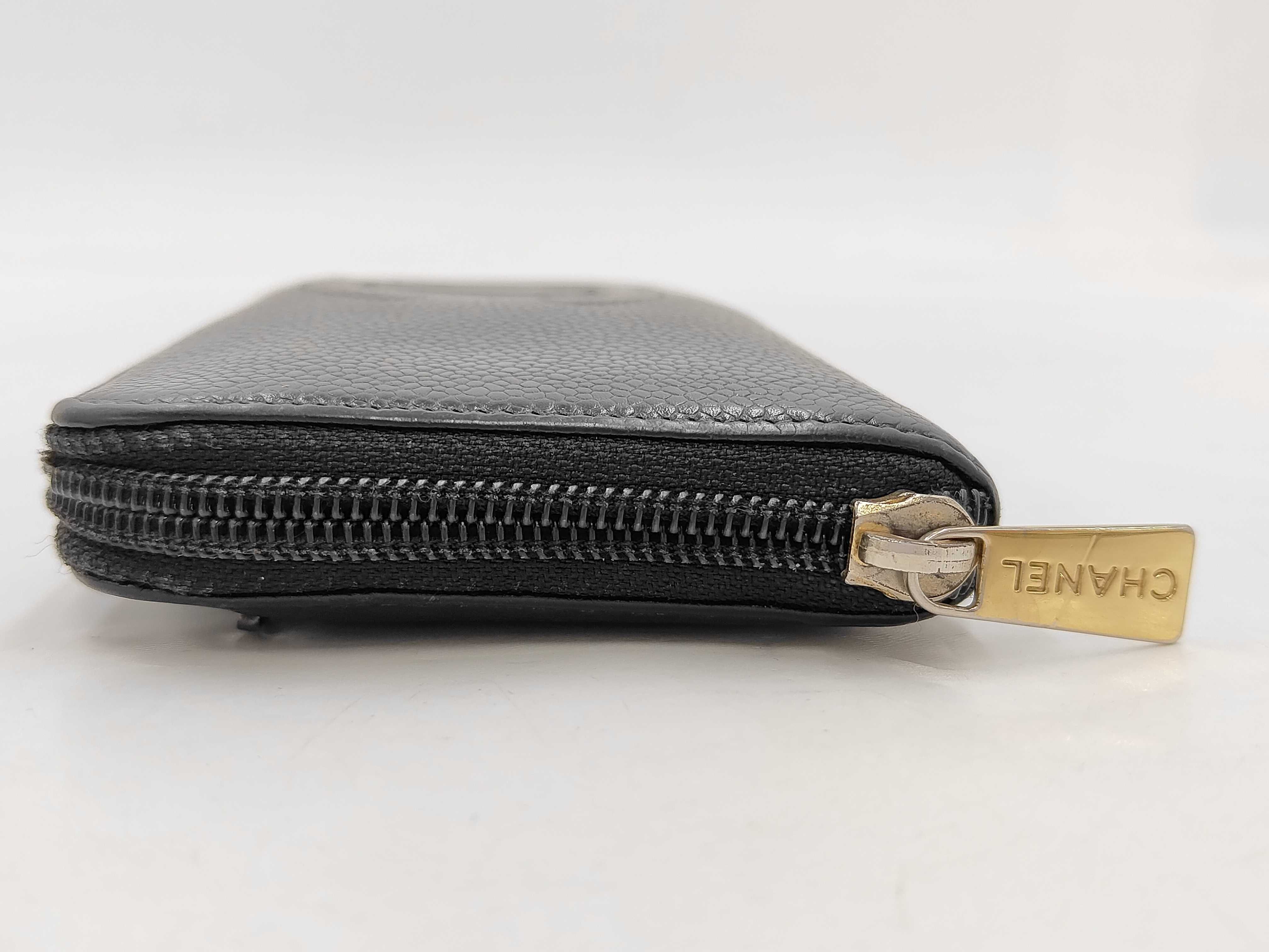 Caviar Skin Round Zip Long Wallet — view 6