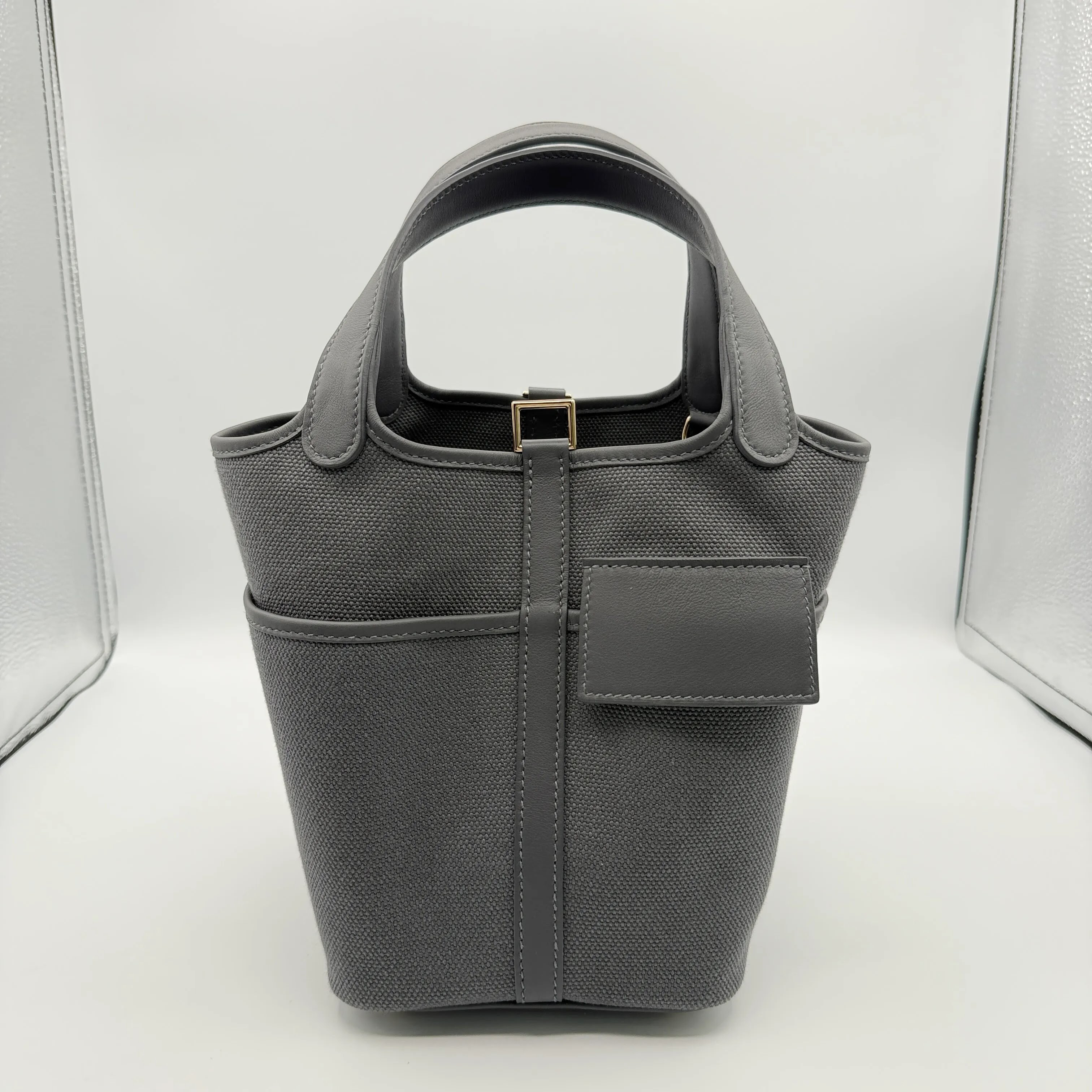 Picotin Lock Cargo Ardoise Material: Toile Goelan/Swift Size: 18 Hardware: Champagne Gold Handbag — view 2