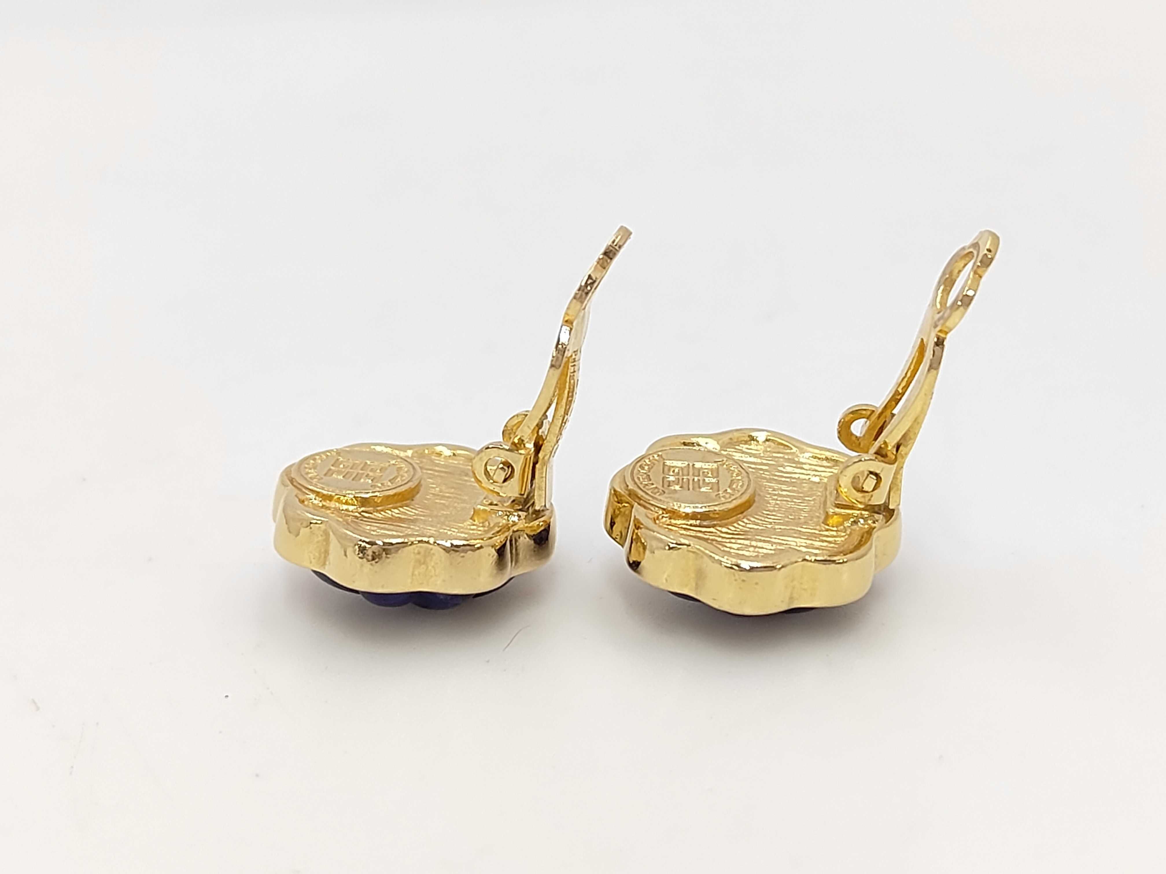 Earrings — view 3