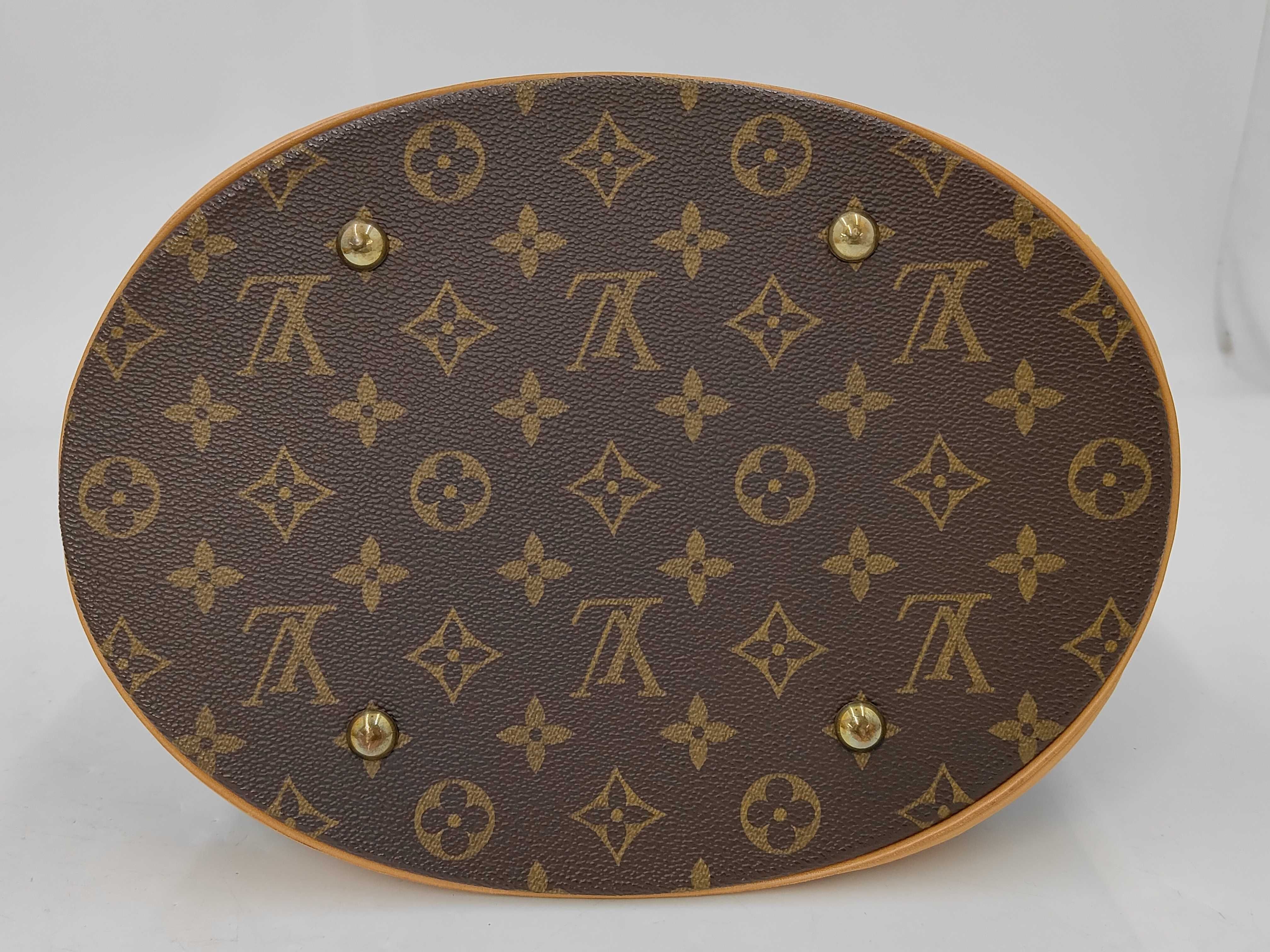Monogram Louis Vuitton Bucket GM Tote Bag — view 7