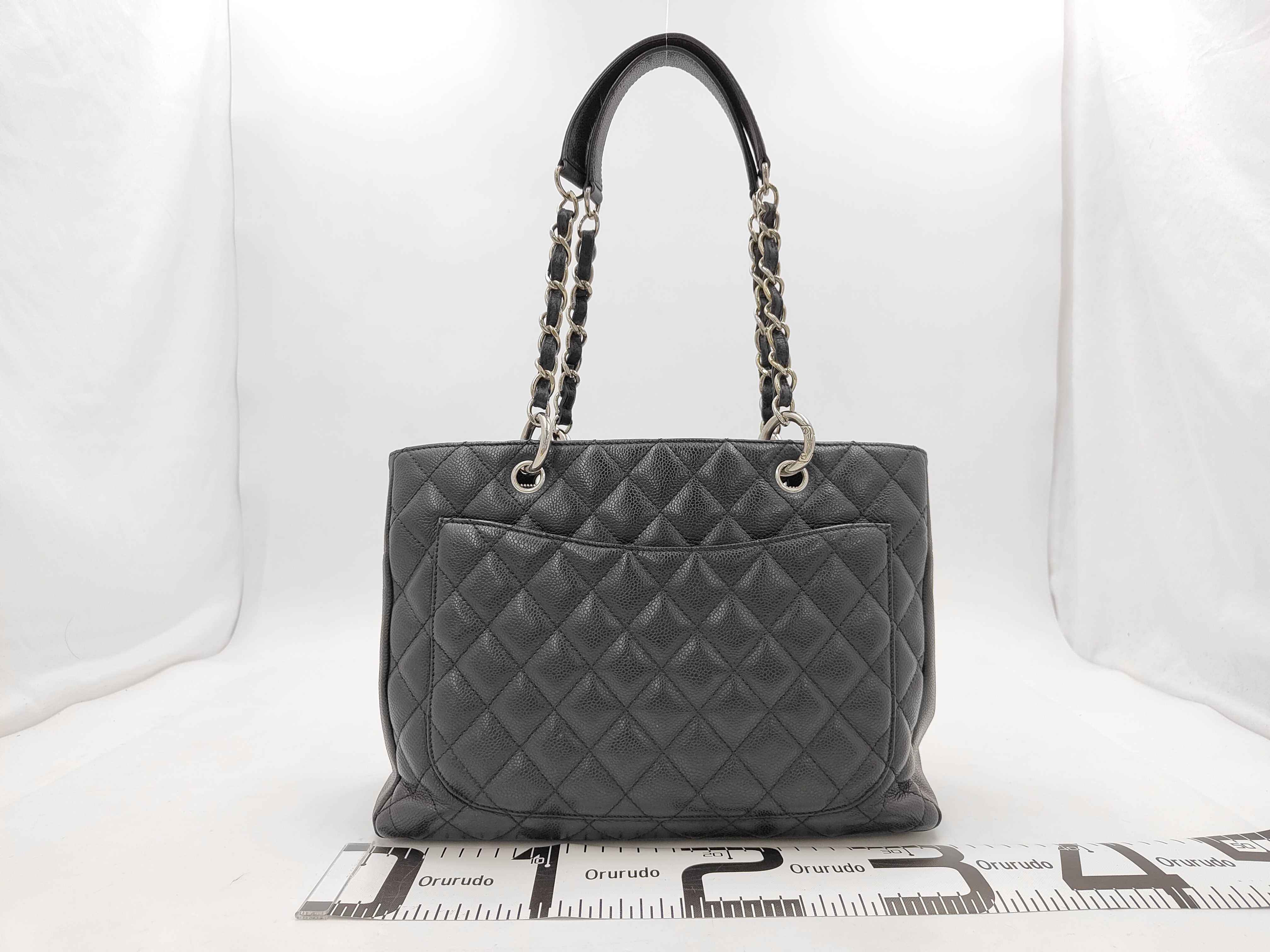 GST Caviar Leather Tote Bag (with seal) - Black Leather Tote Bag — view 2