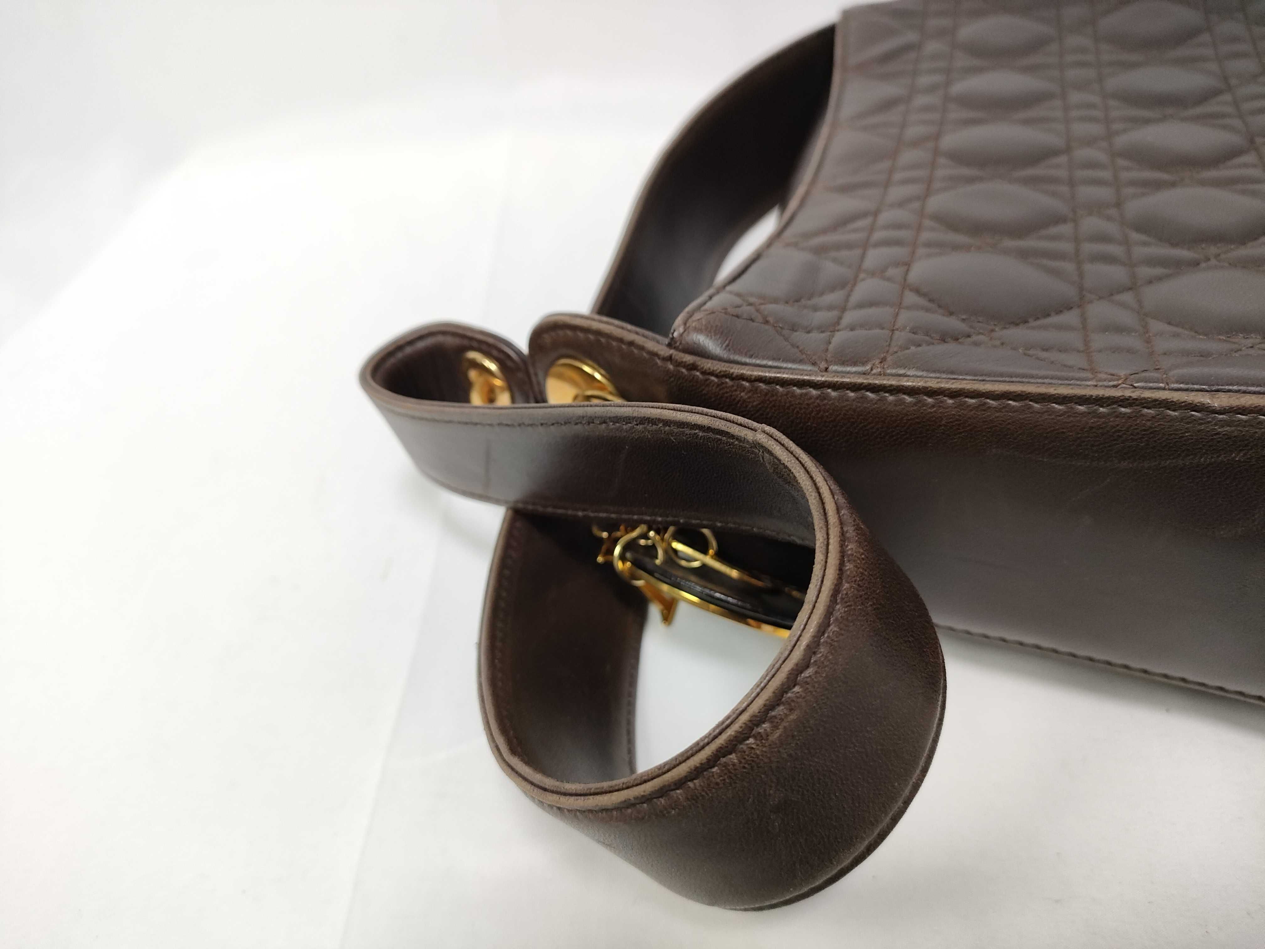 handbag with gold hardware, shoulder bag — view 7