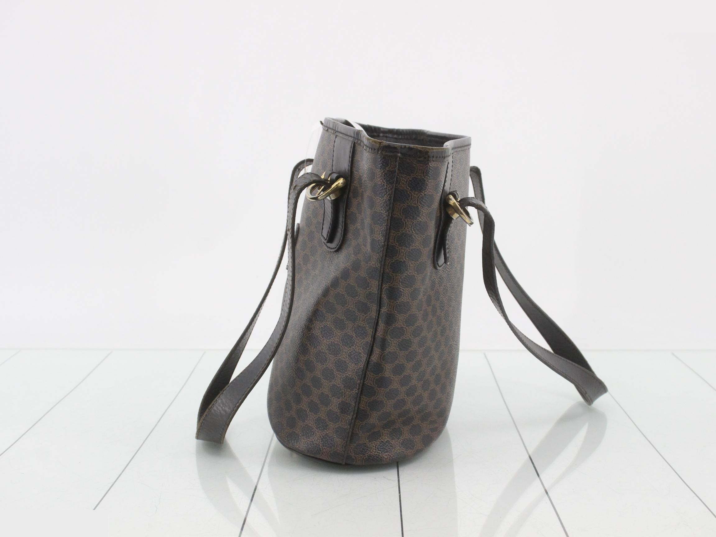 handbag — view 3