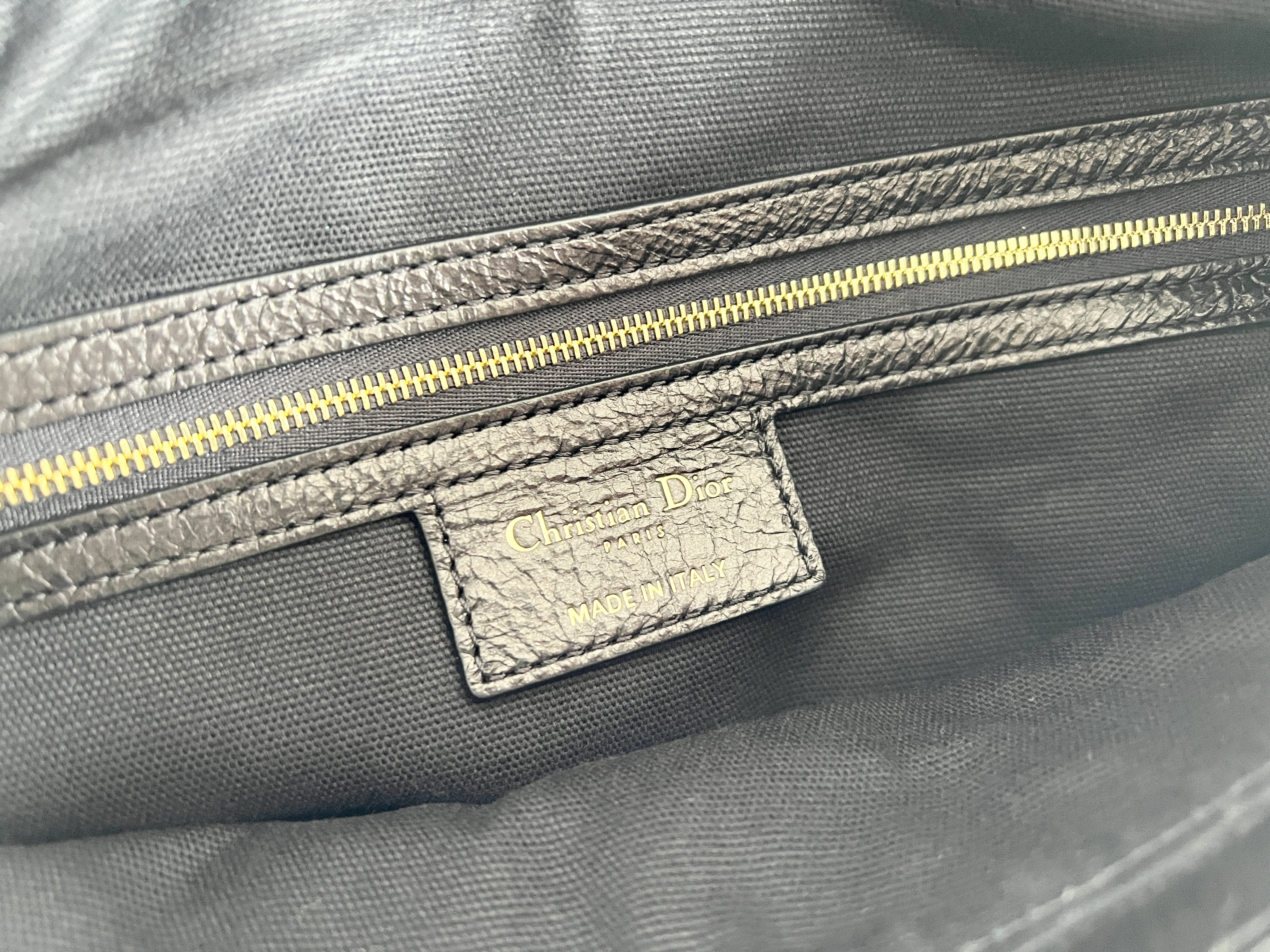 D Journey Hobo Macro Cannage Leather Shoulder Bag One-Shoulder Bag — view 6