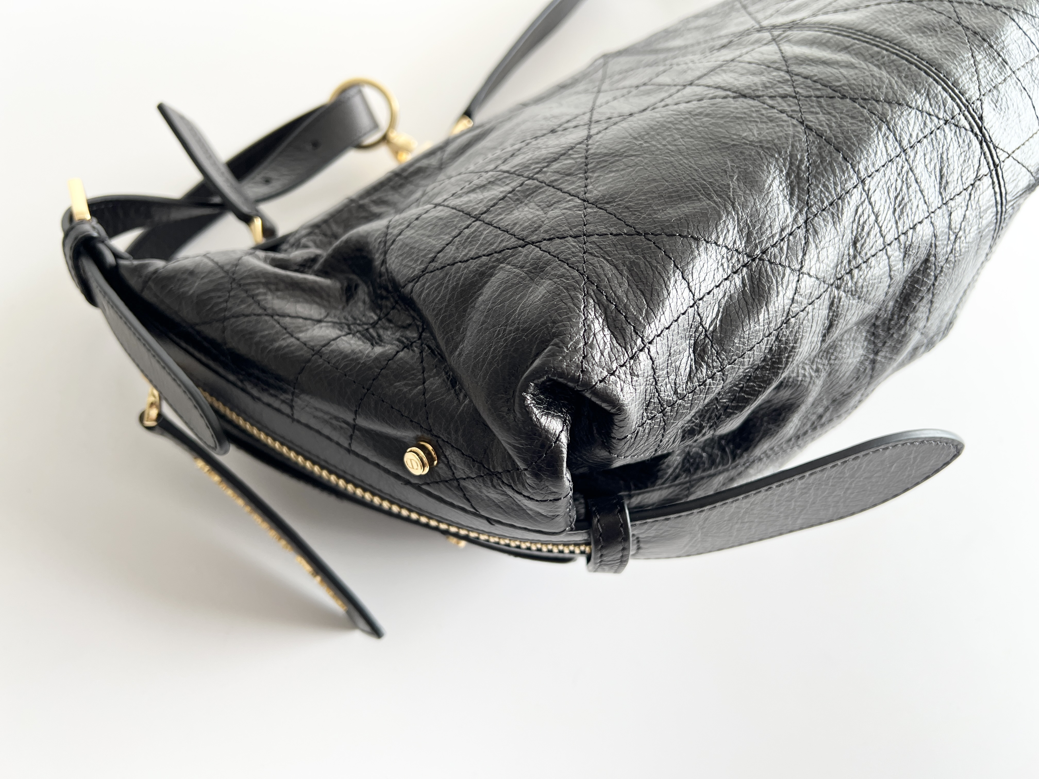 D Journey Hobo Macro Cannage Leather Shoulder Bag One-Shoulder Bag — view 10