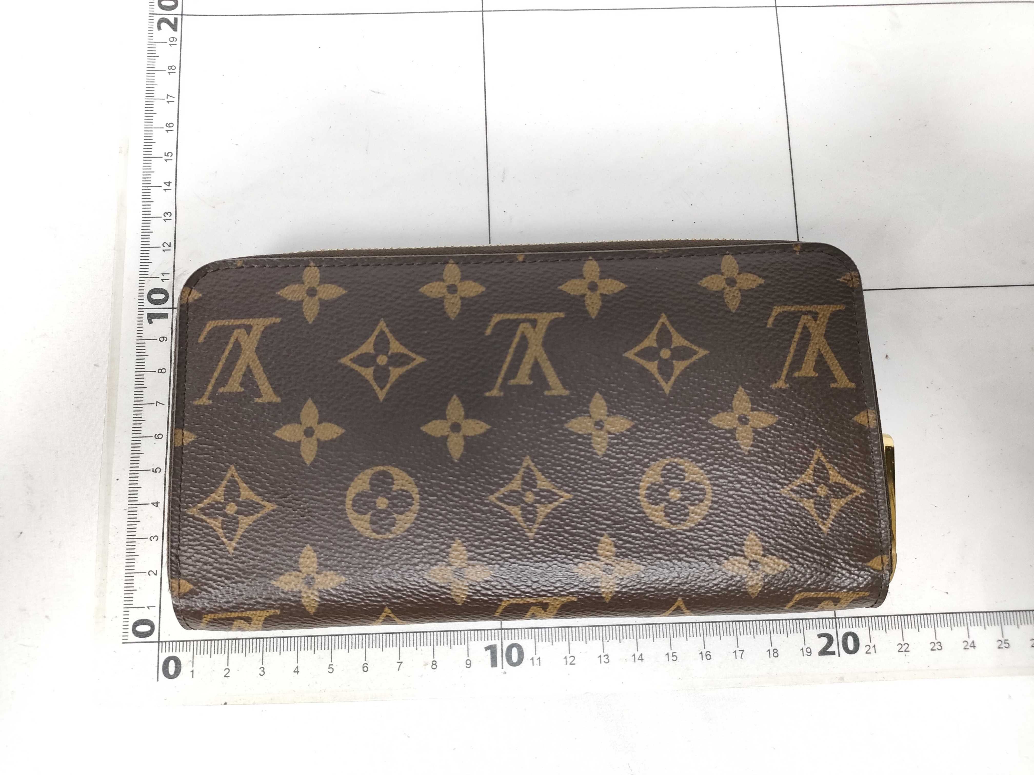 Monogram Vuitton Zippy Wallet Rose Ballerino — view 2