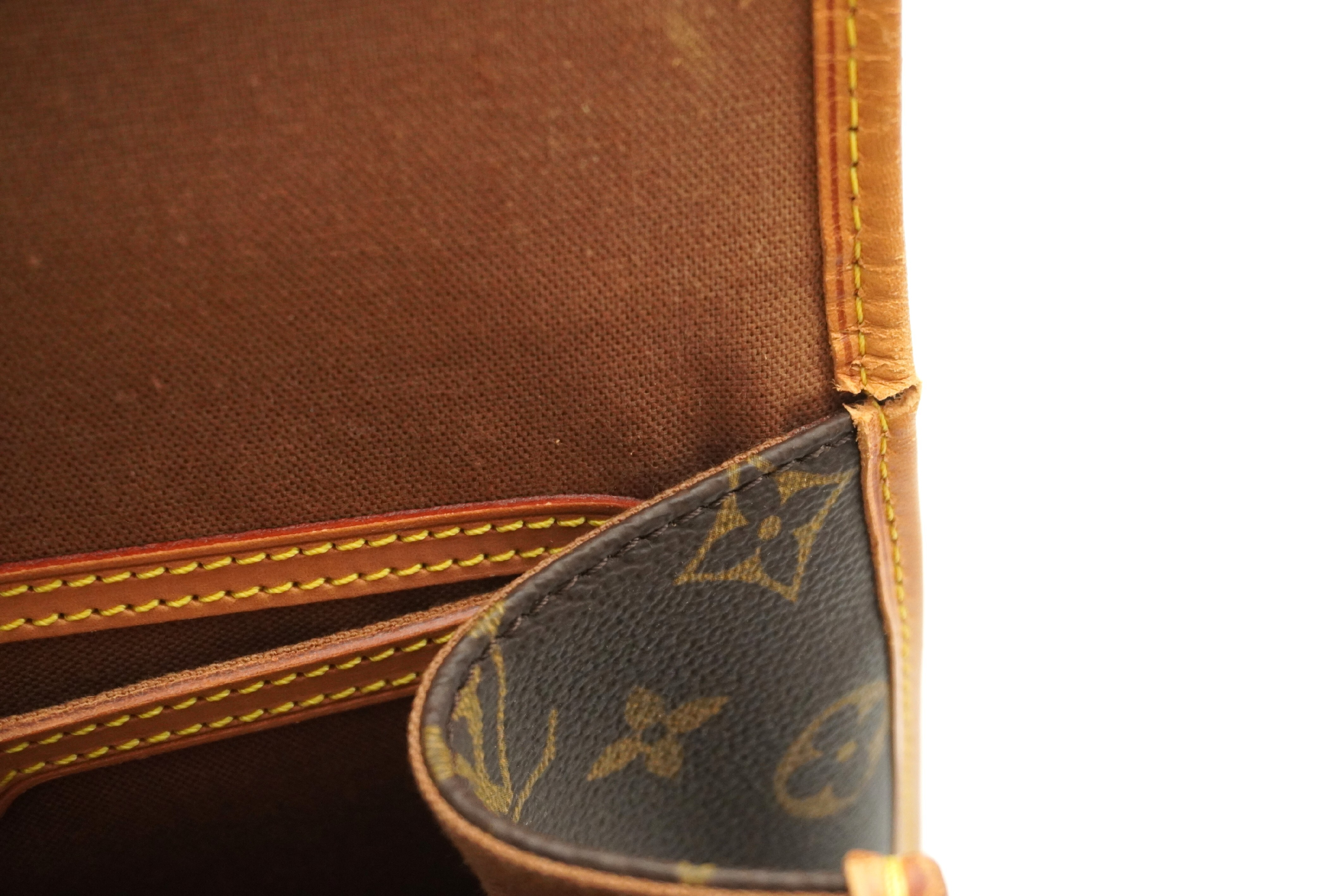 Monogram Bel Air M51122 Shoulder Strap Handbag — view 12