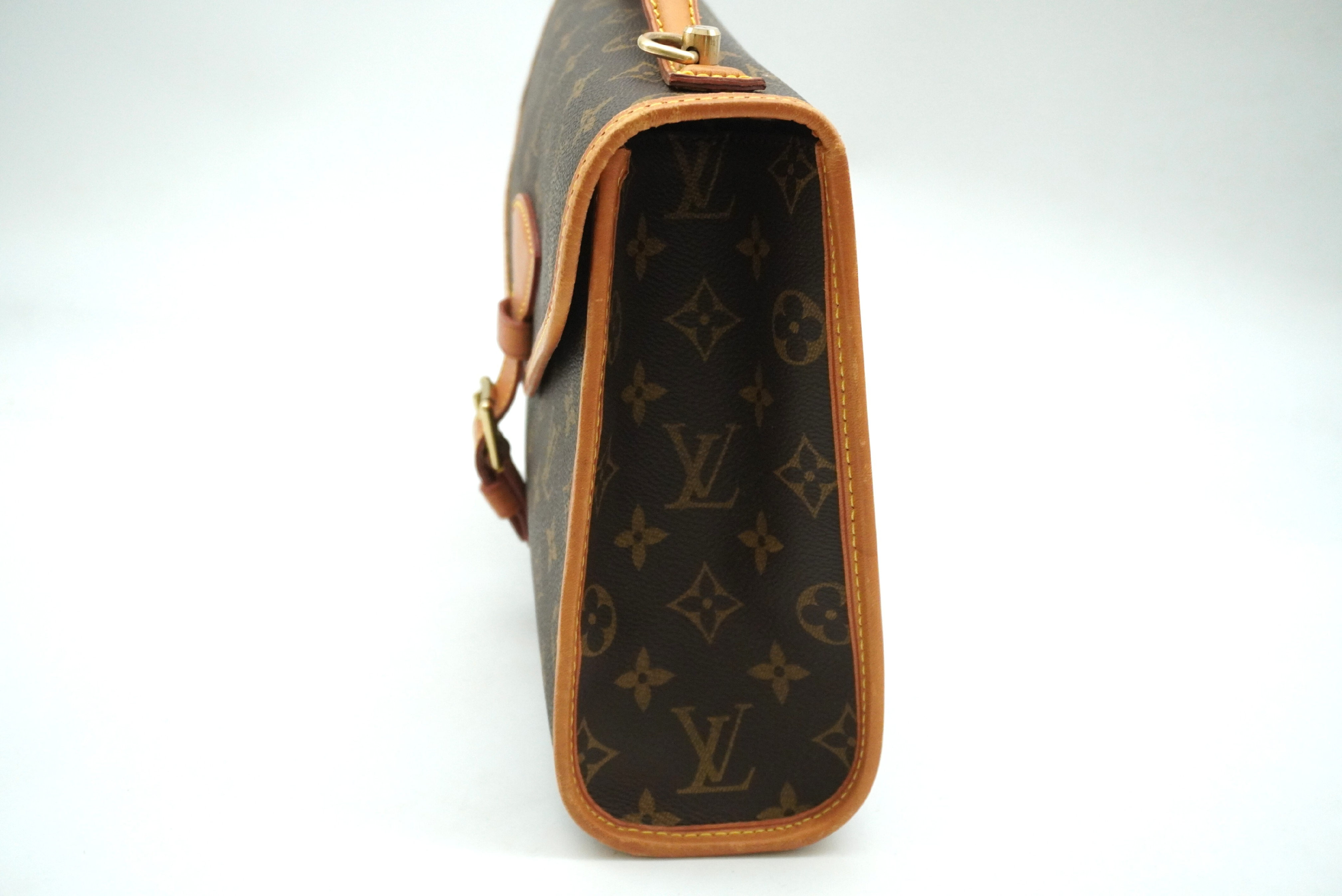 Monogram Bel Air M51122 Shoulder Strap Handbag — view 3