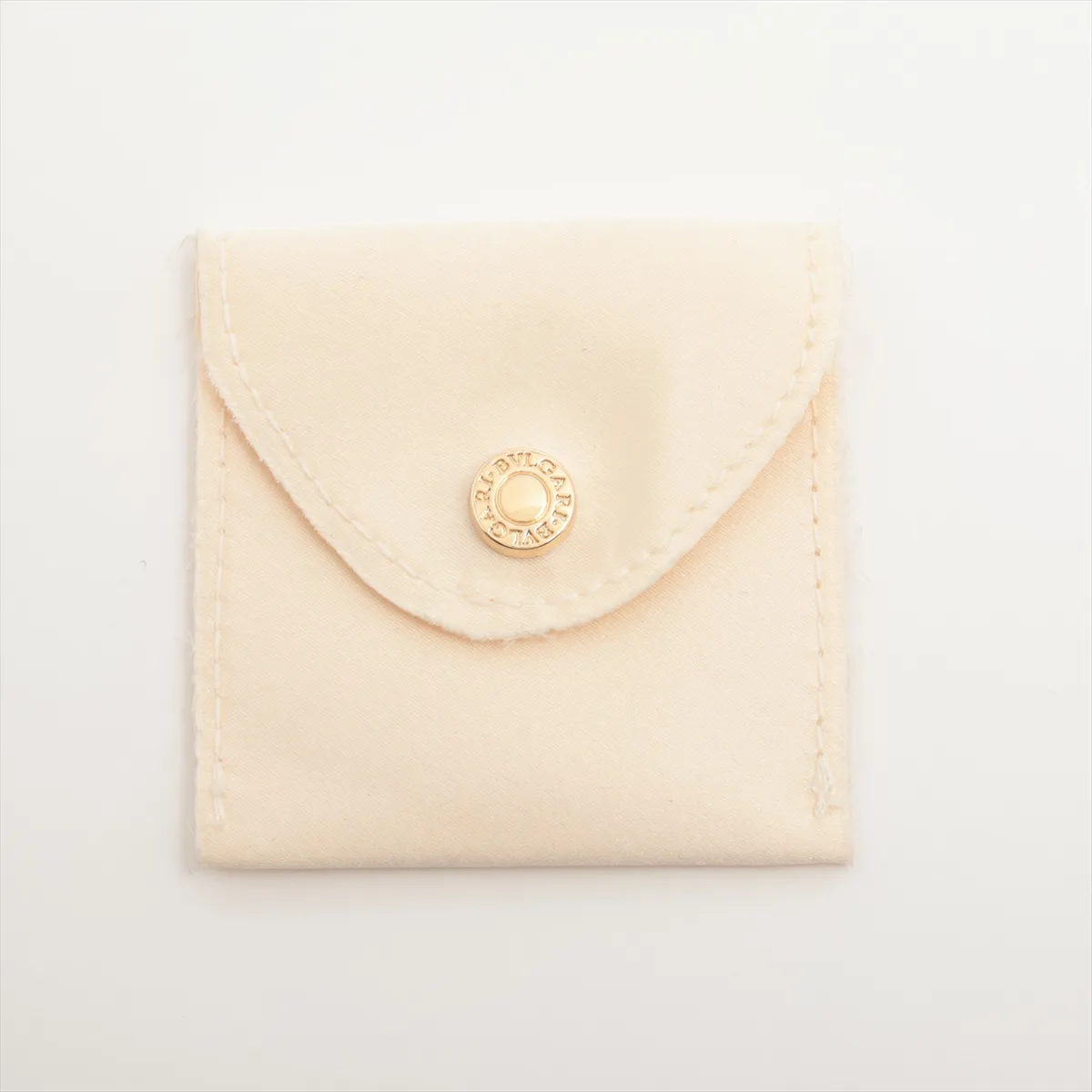 B Zero One Full Diamond Ring 750(WG) 6.7g 48 Round Edge — view 4