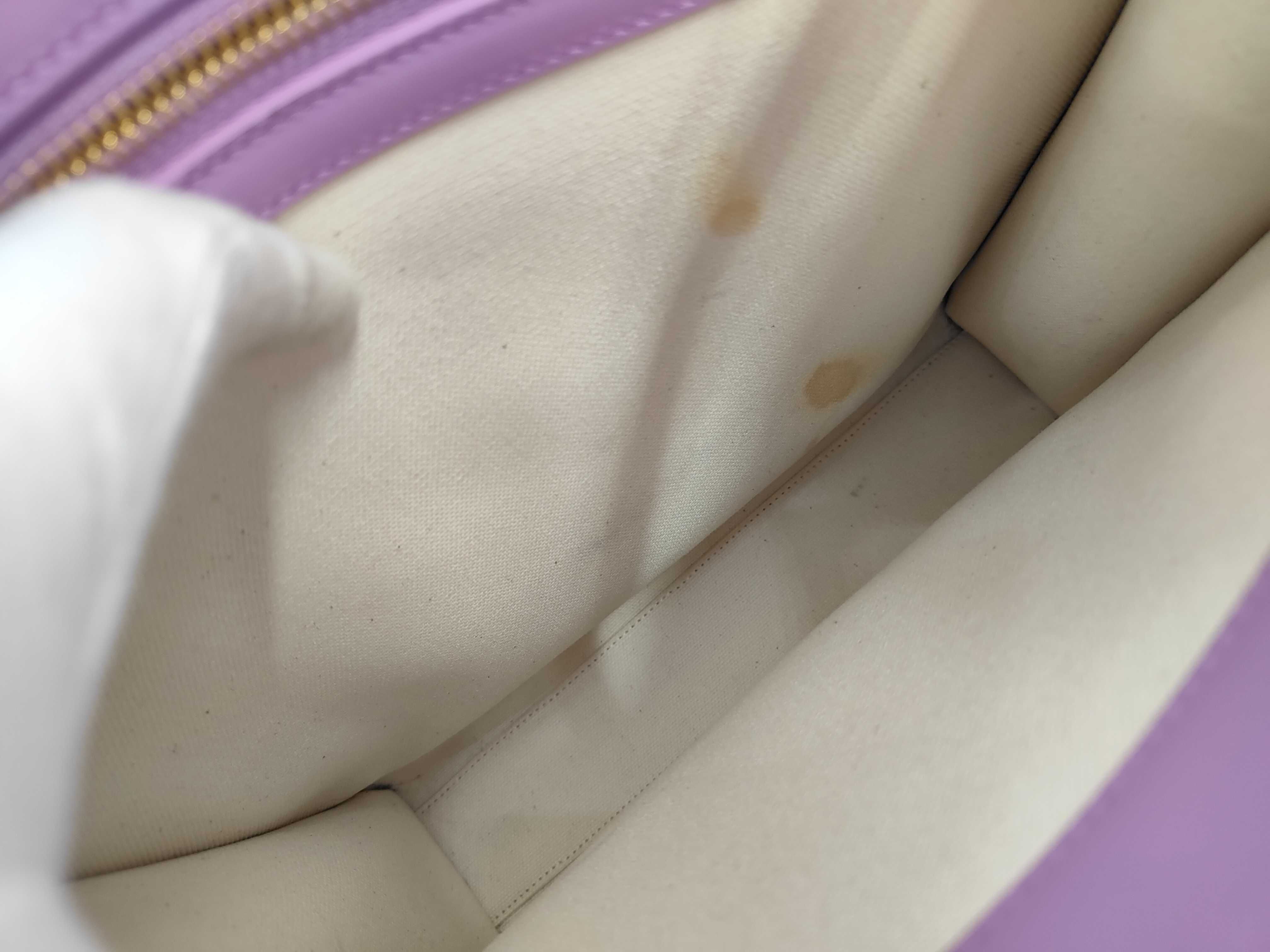 Calfskin Mini Vertical Cabas La Handbag — view 9