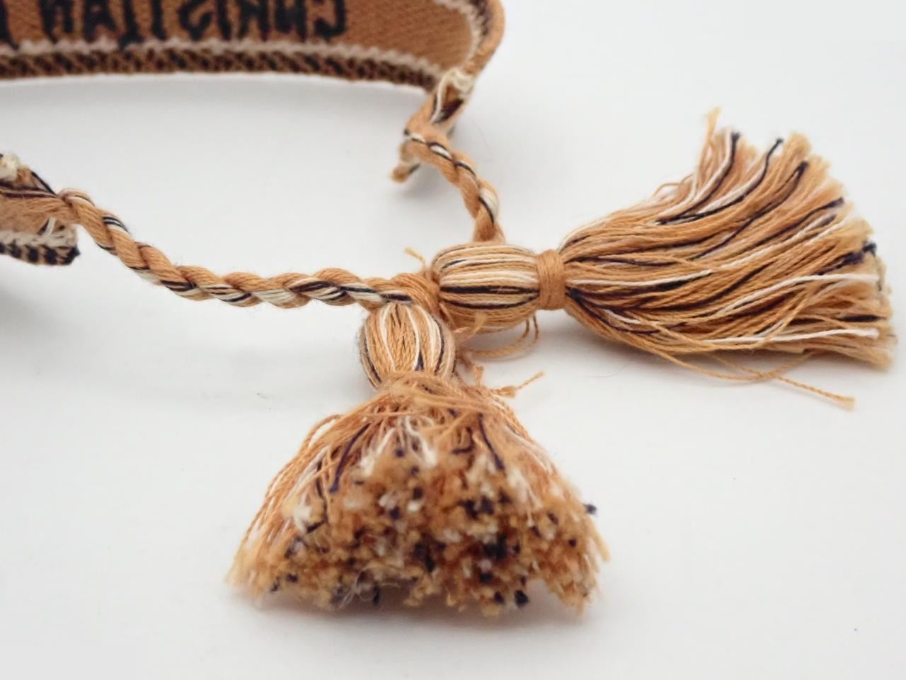 Other lines: Small items, accessories, bracelets, bangles (leather, fabric). — view 3