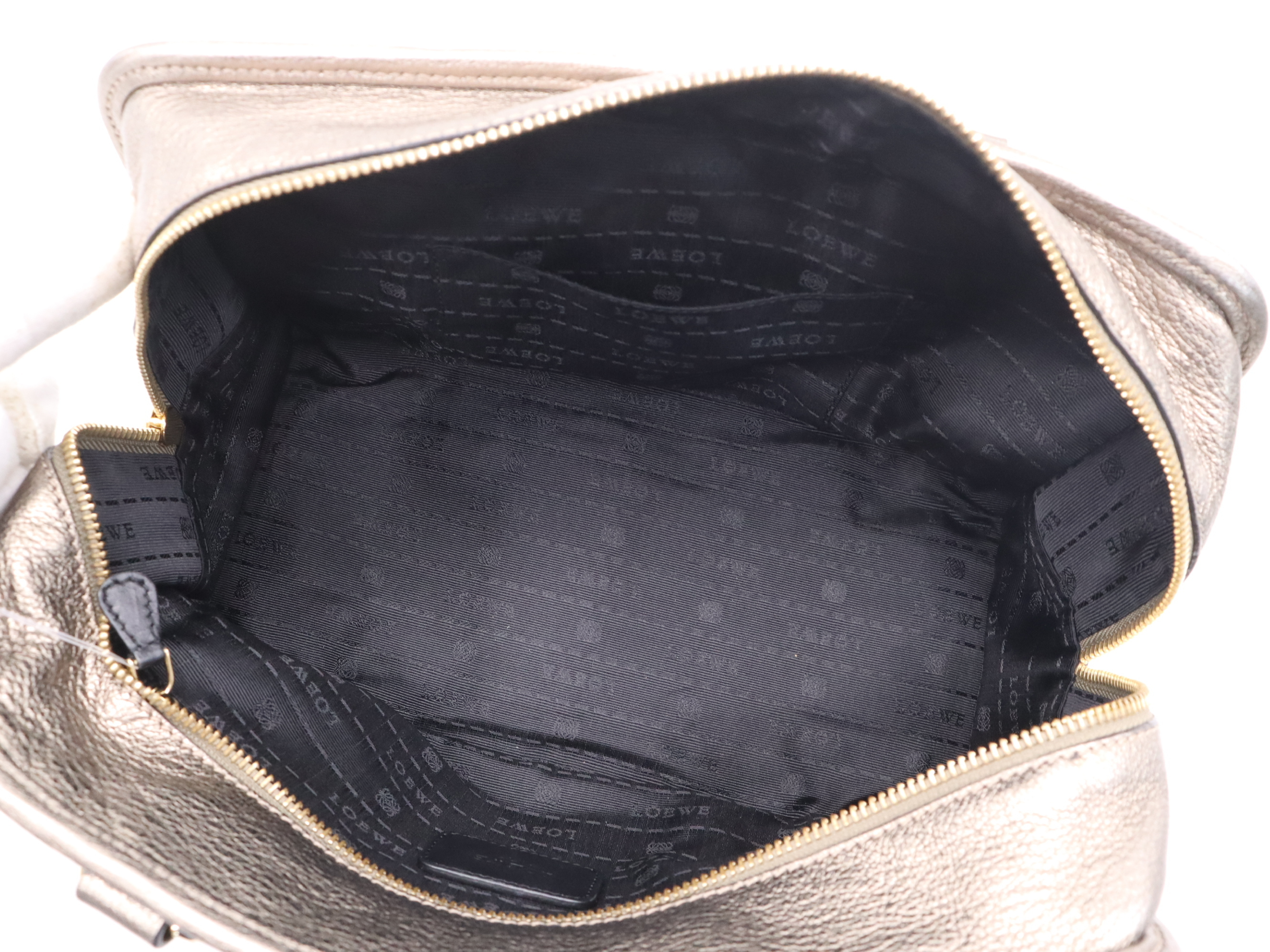 Leather Amazona 28 Handbag with Gold Hardware, Padlock, 2 Keys, and Clochette — view 12