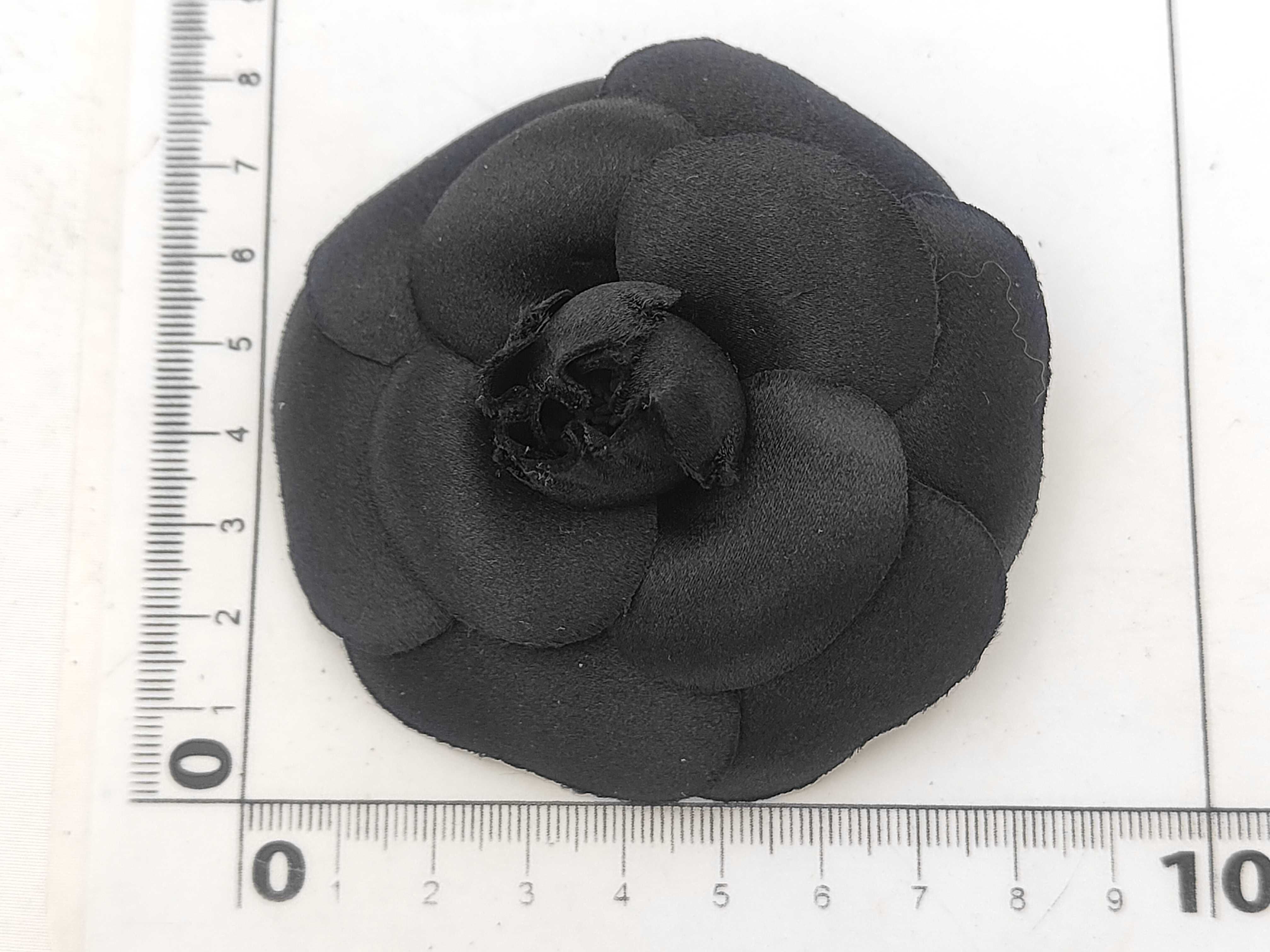 Camellia / Serial number unknown / Brooch — view 5
