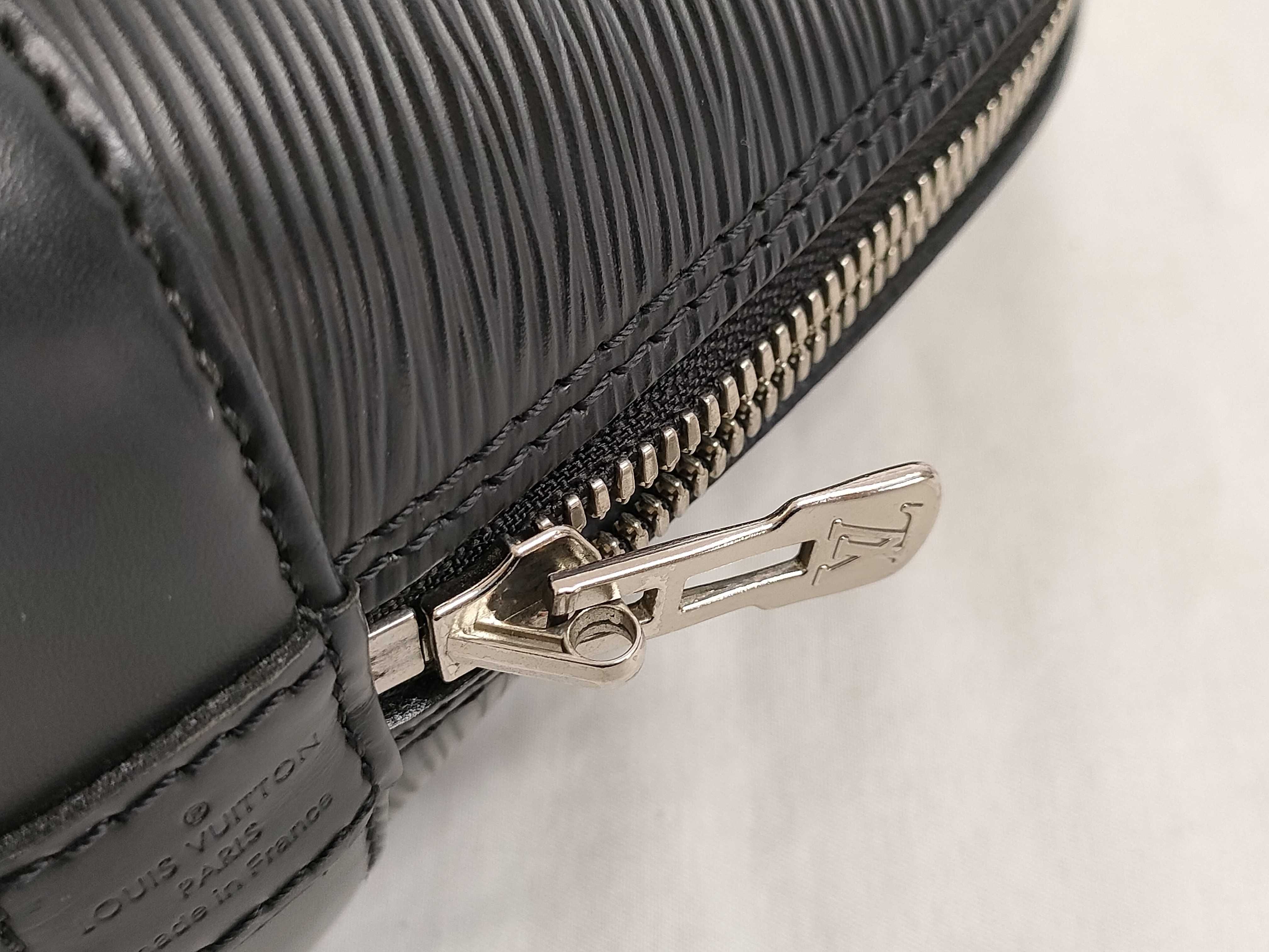 Epi Leather Alma BB Shoulder Bag Handbag — view 14